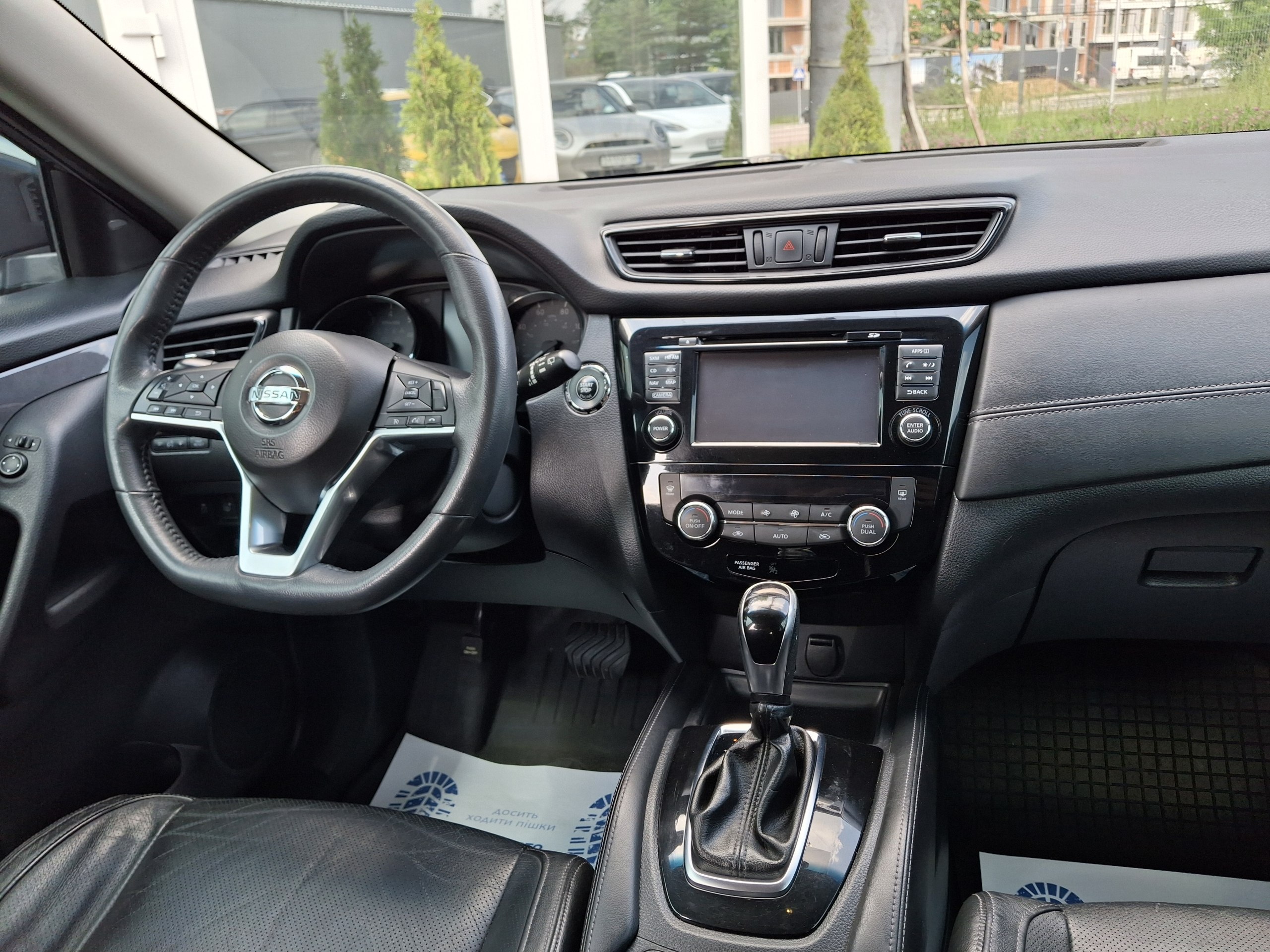 Nissan-20