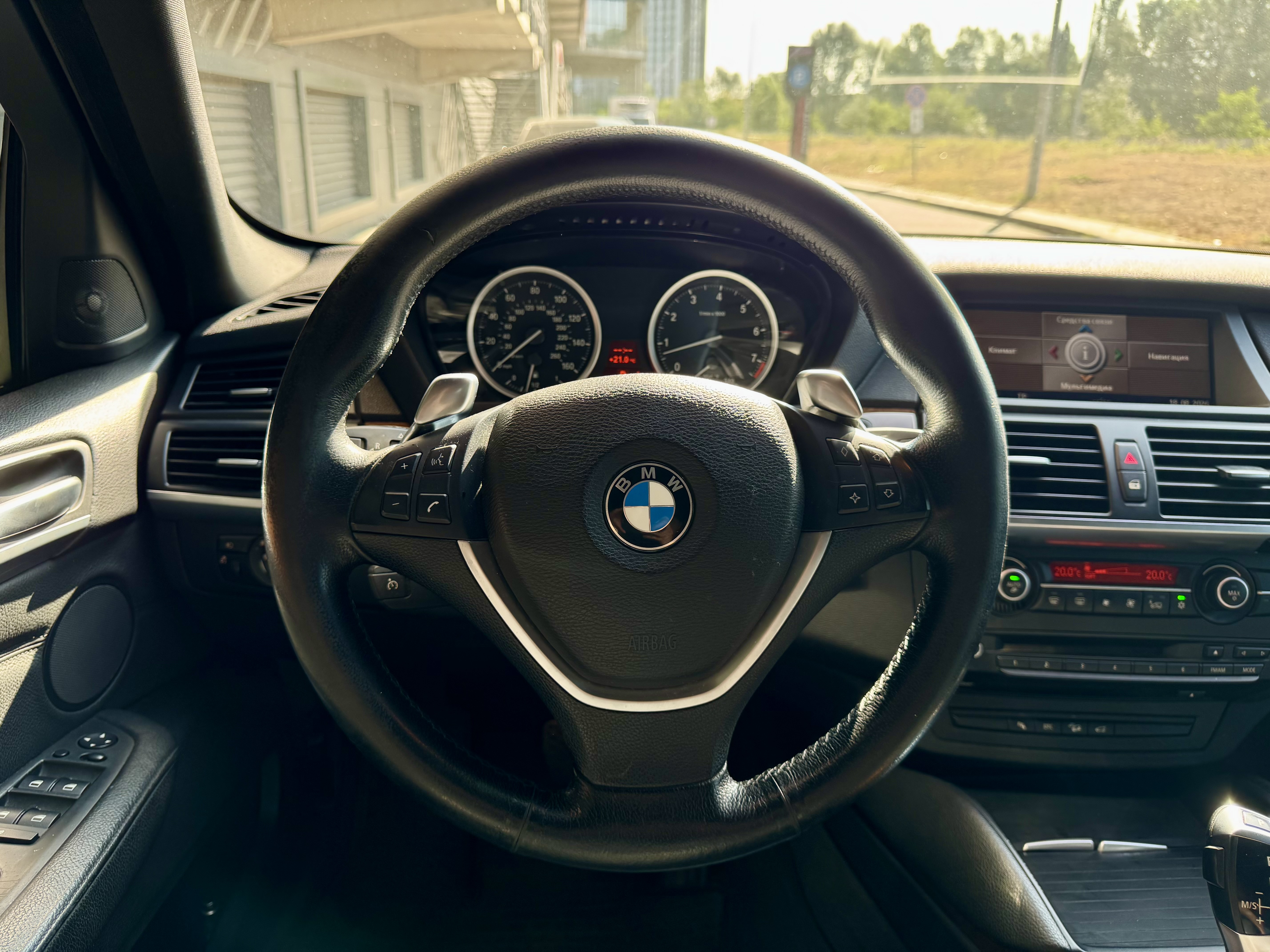 BMW-0