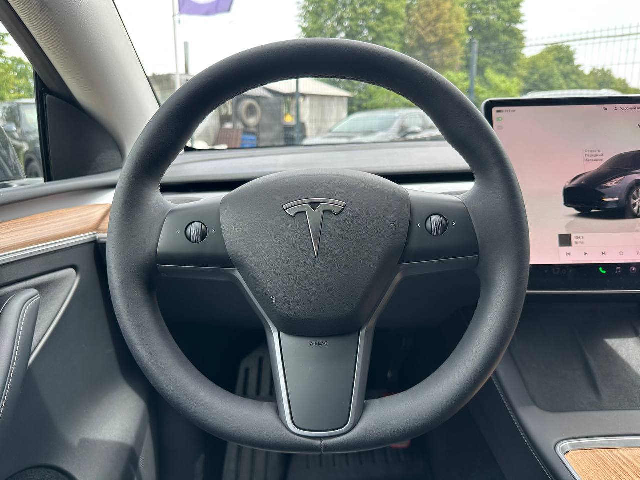 Tesla-10