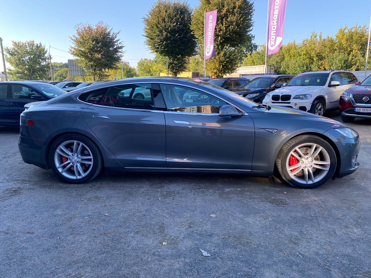 Tesla Model S 2014