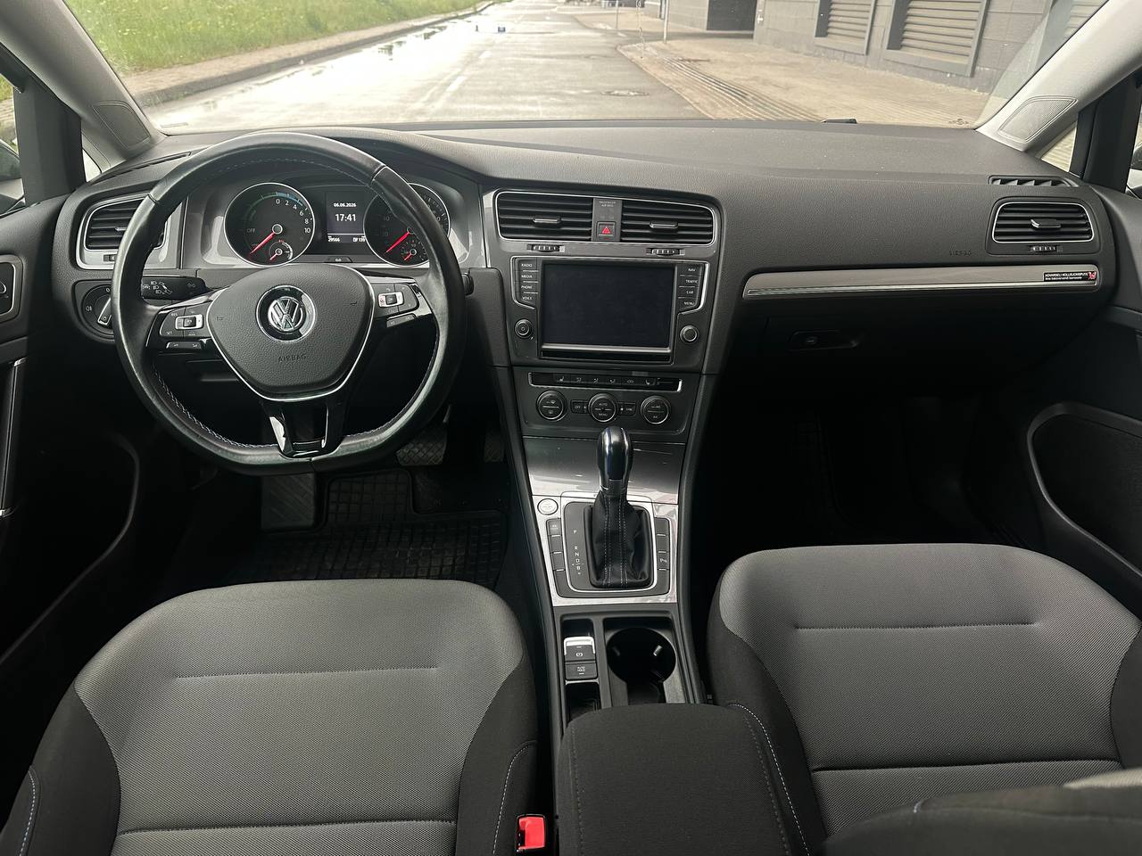 Volkswagen-18