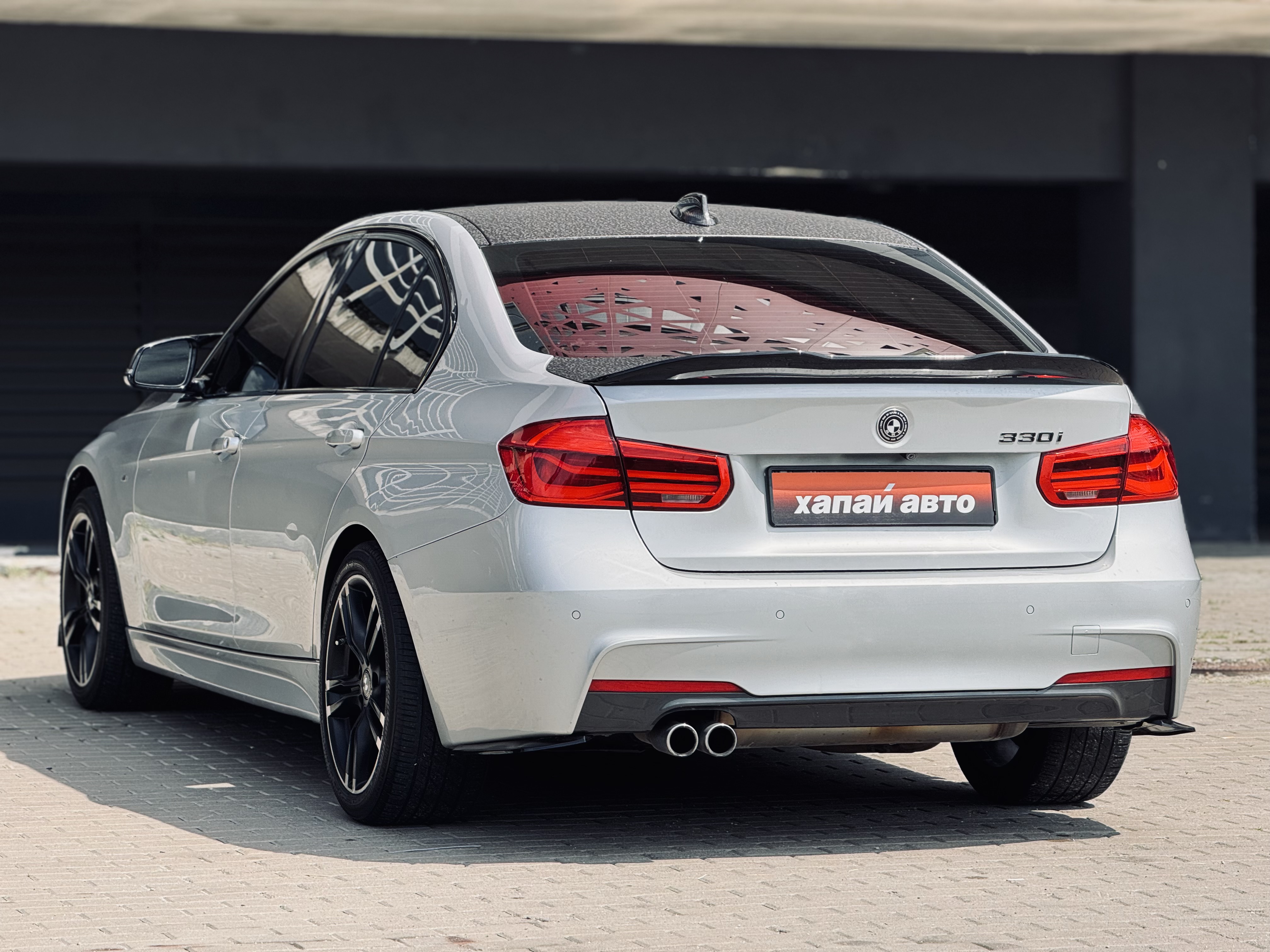 BMW-11