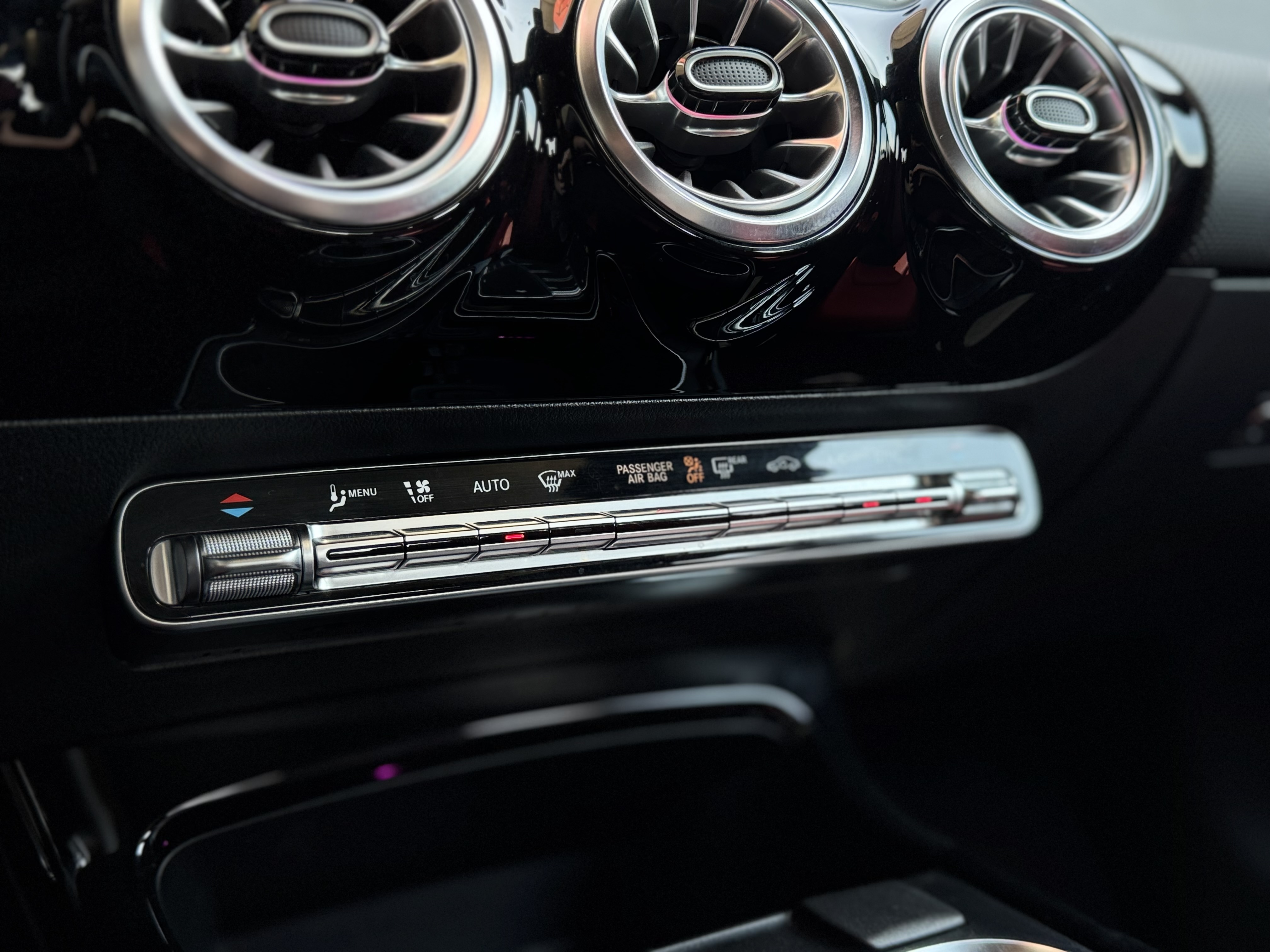 Mercedes-Benz-6