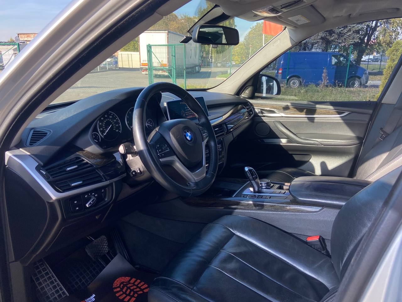 BMW-22