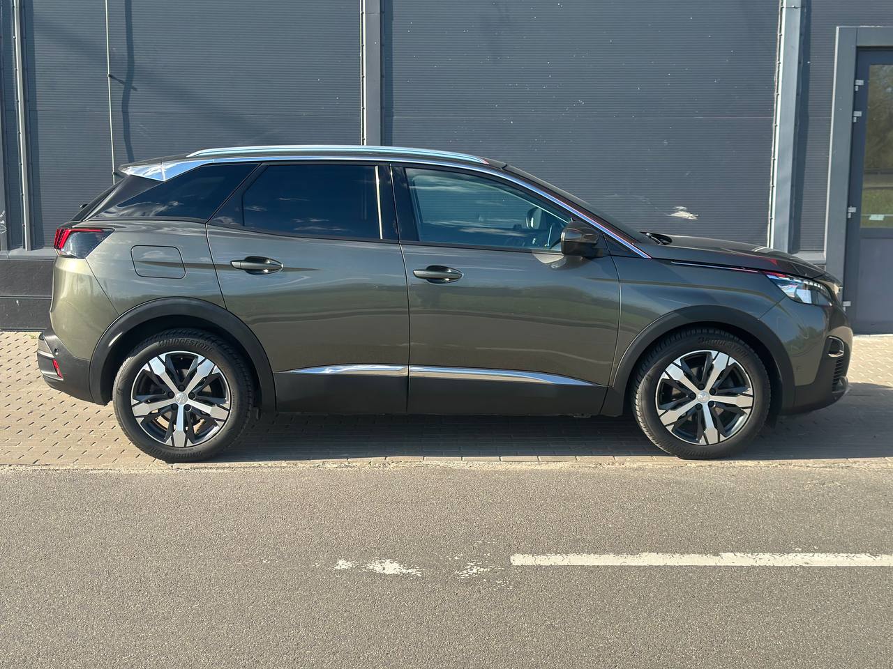 Peugeot-6