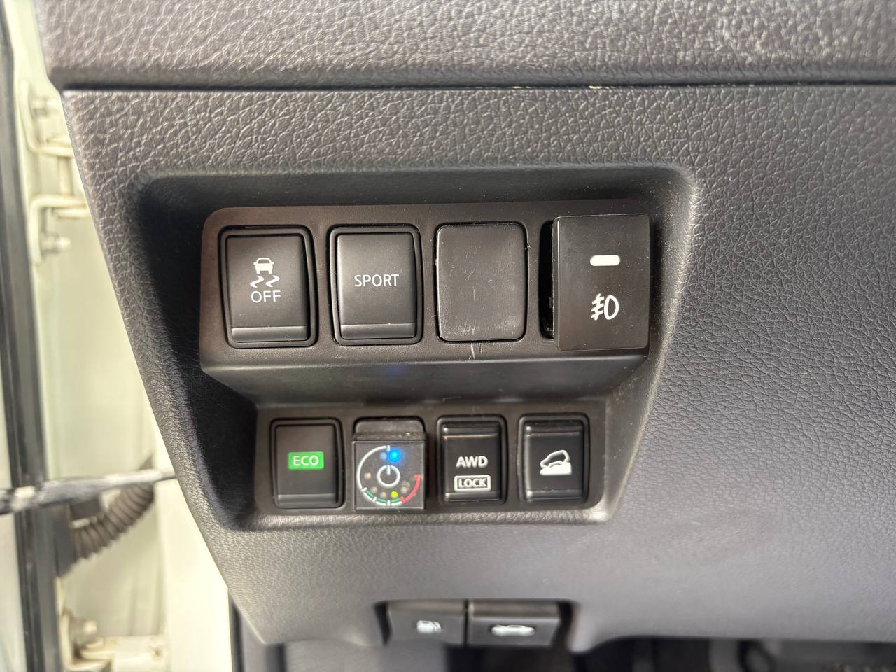 Nissan-13