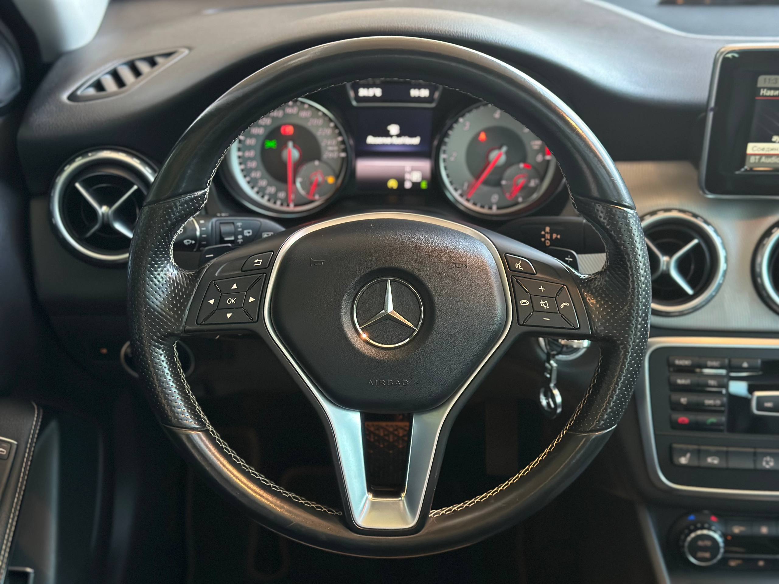 Mercedes-Benz-5