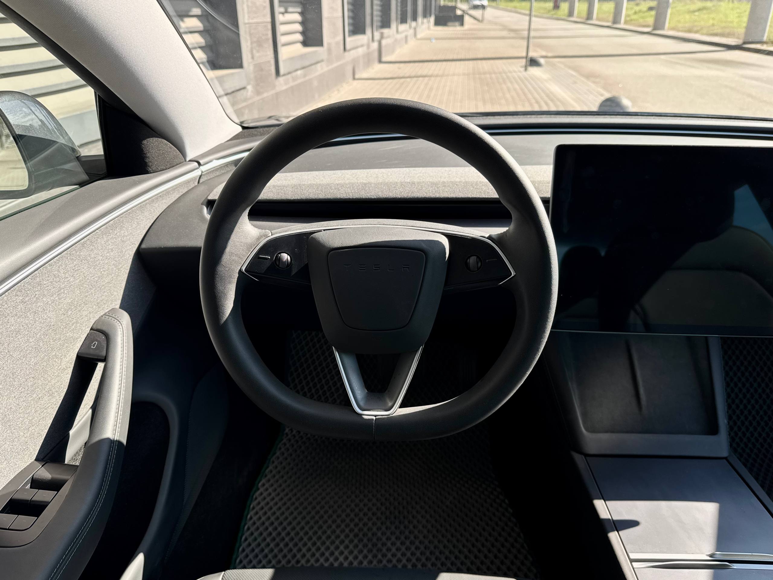 Tesla-5