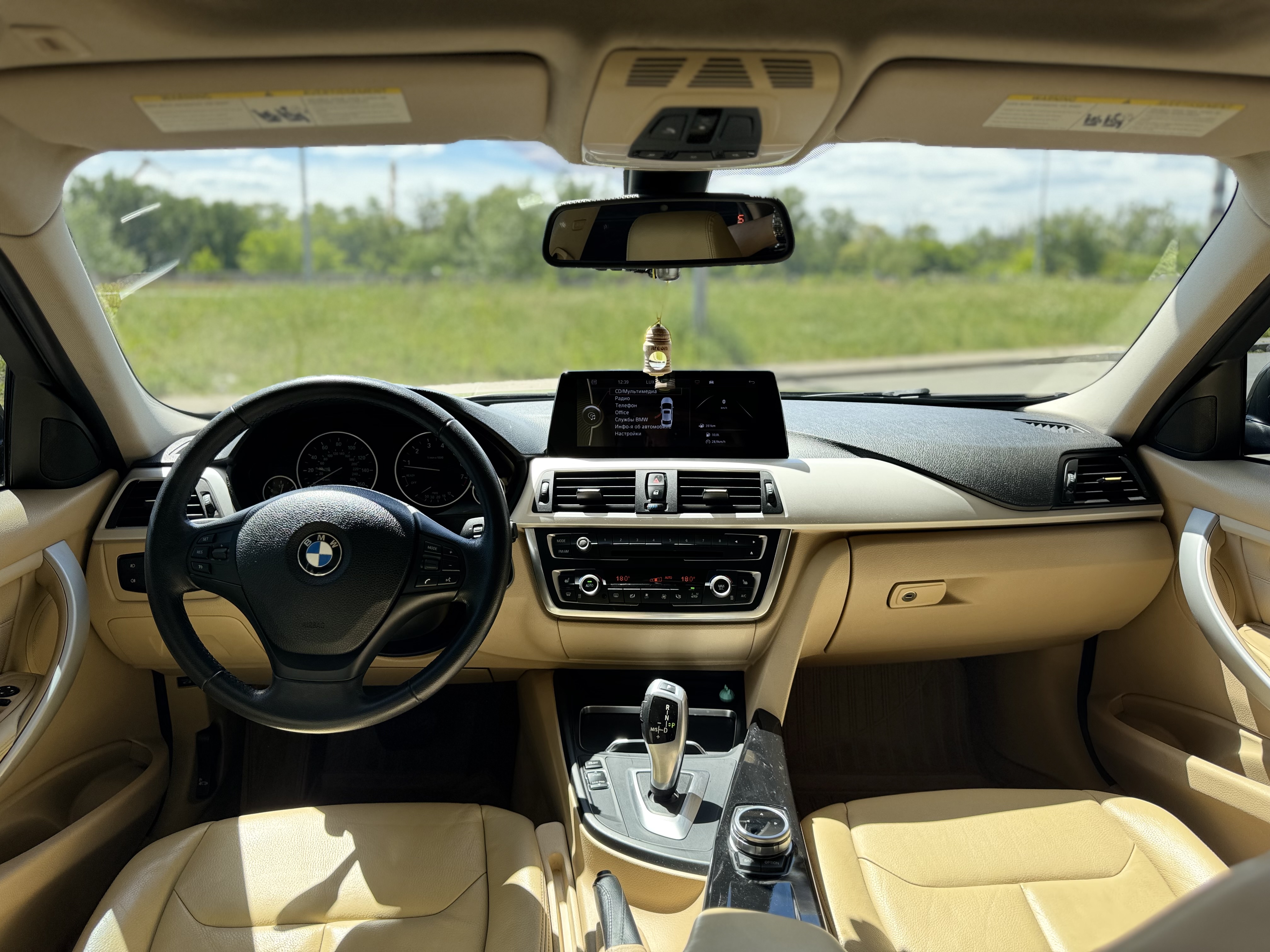 BMW-16