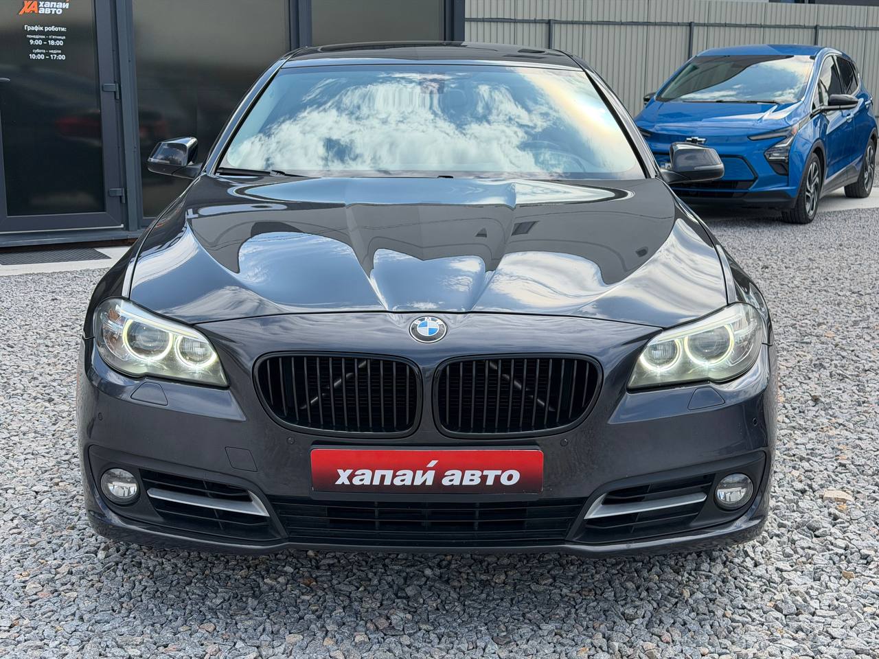 BMW-16