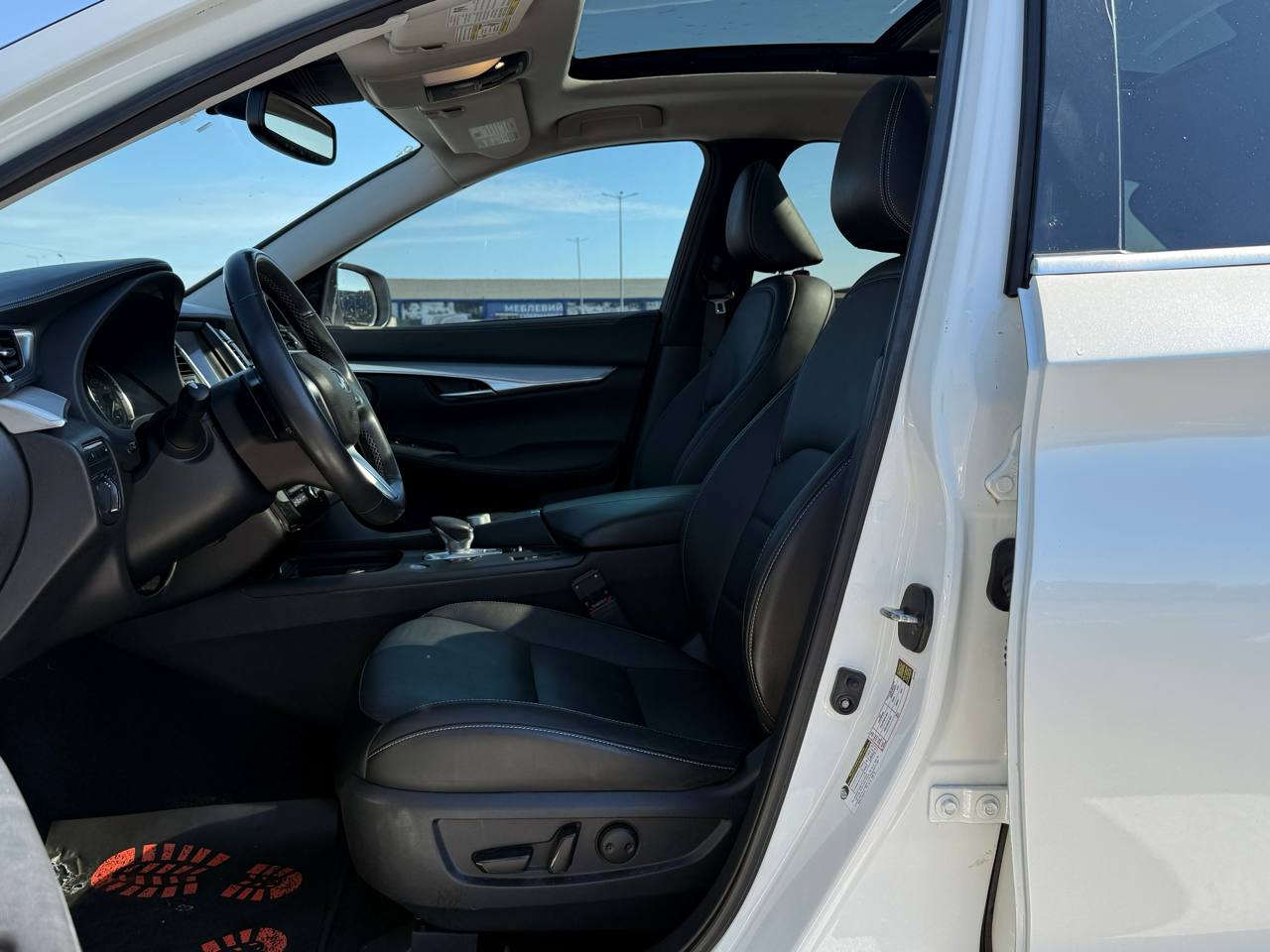 Infiniti-5