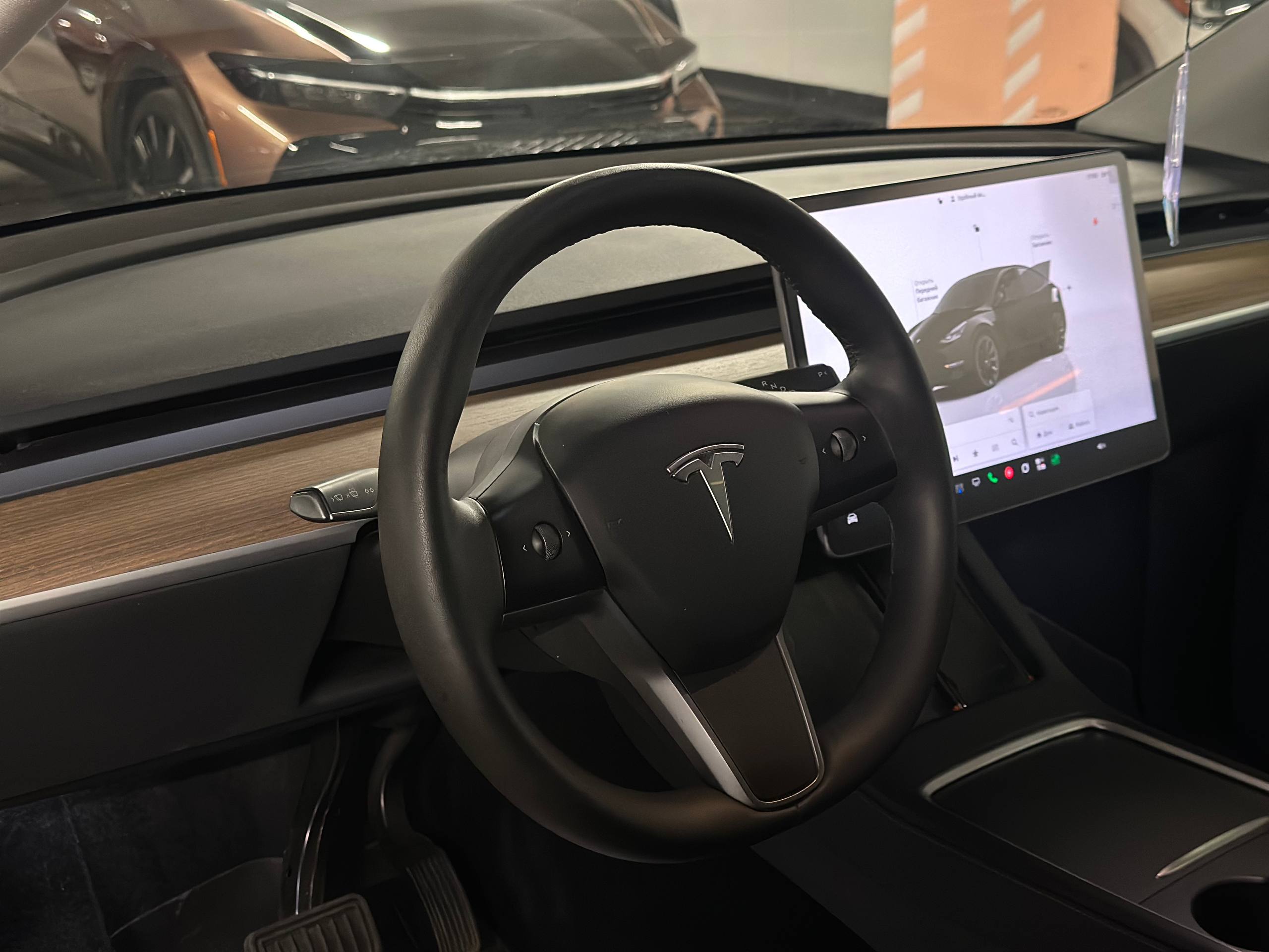 Tesla-3