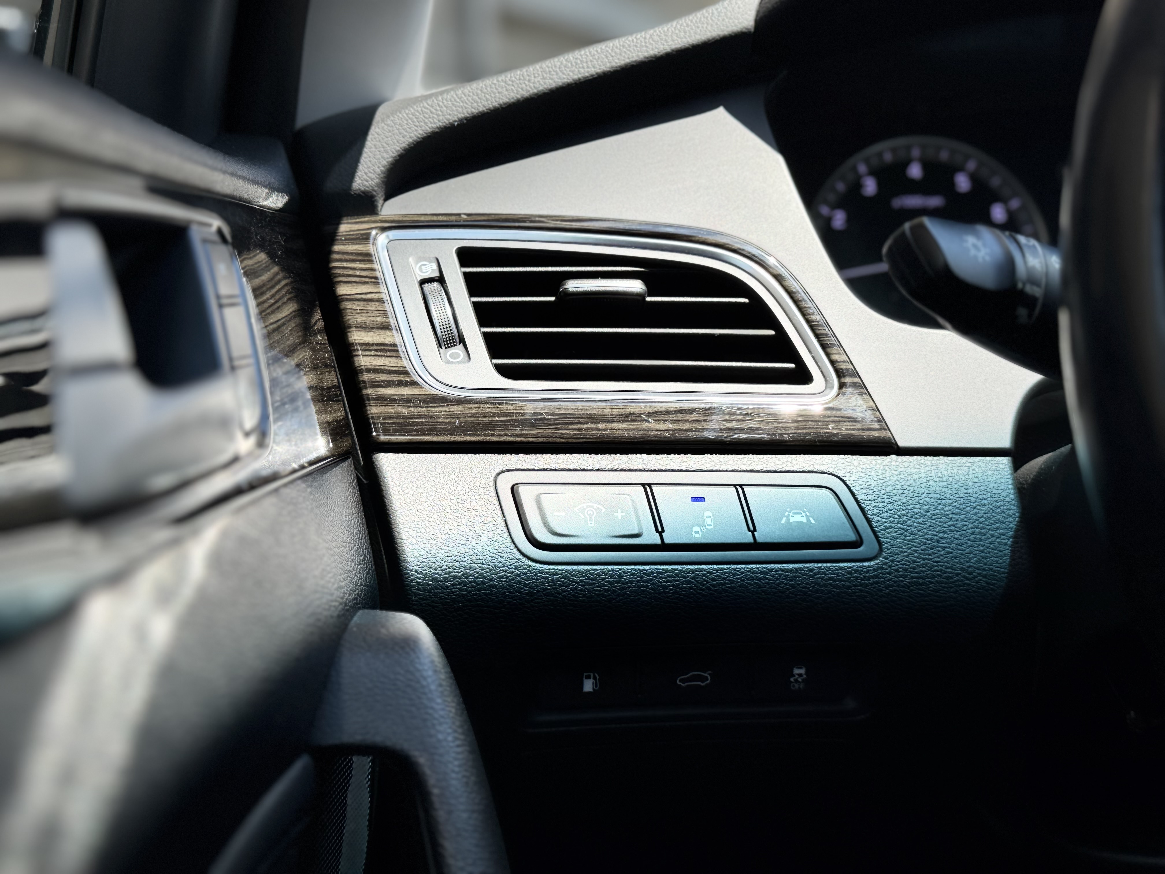 Hyundai-17