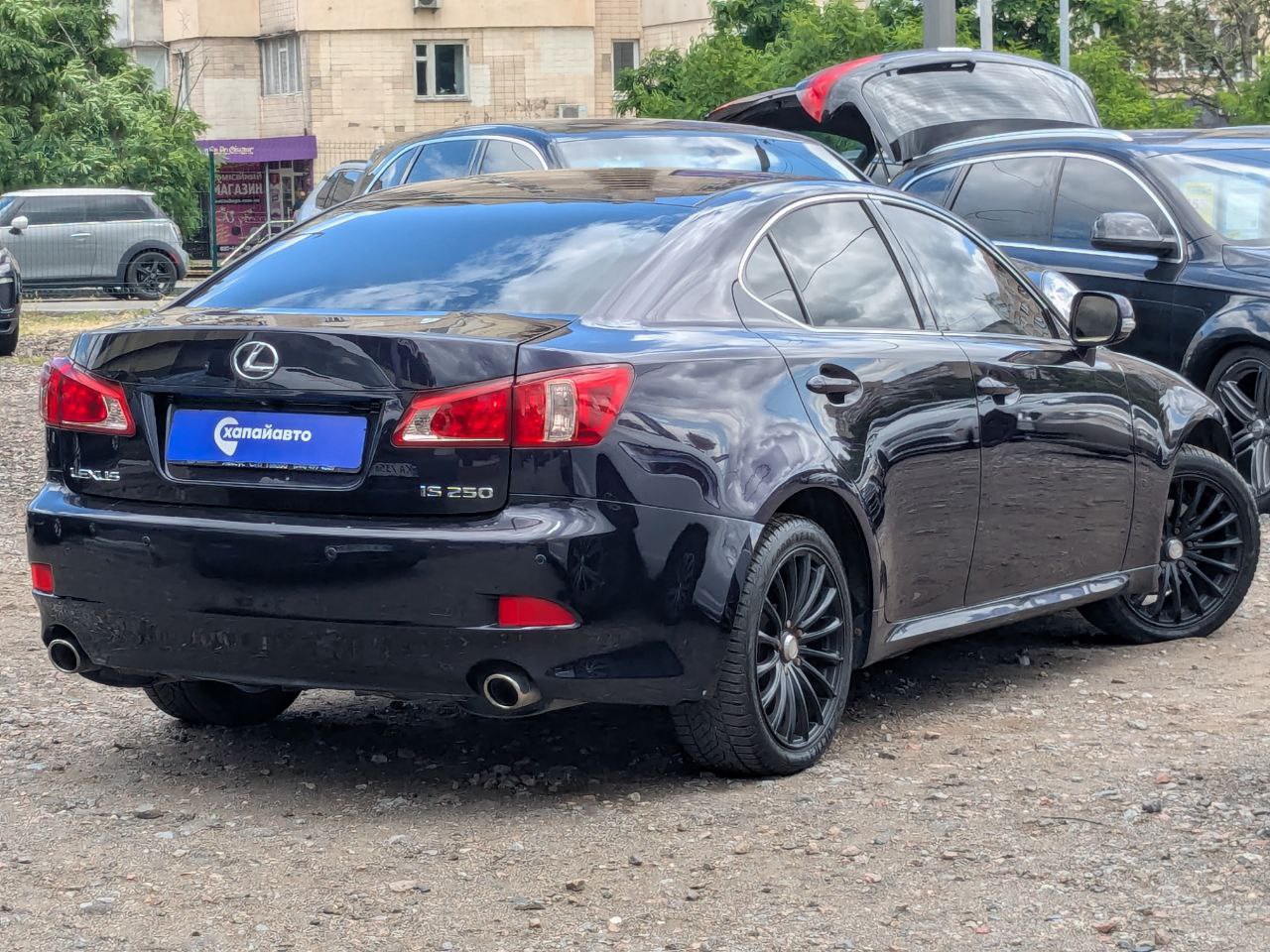 Lexus-28