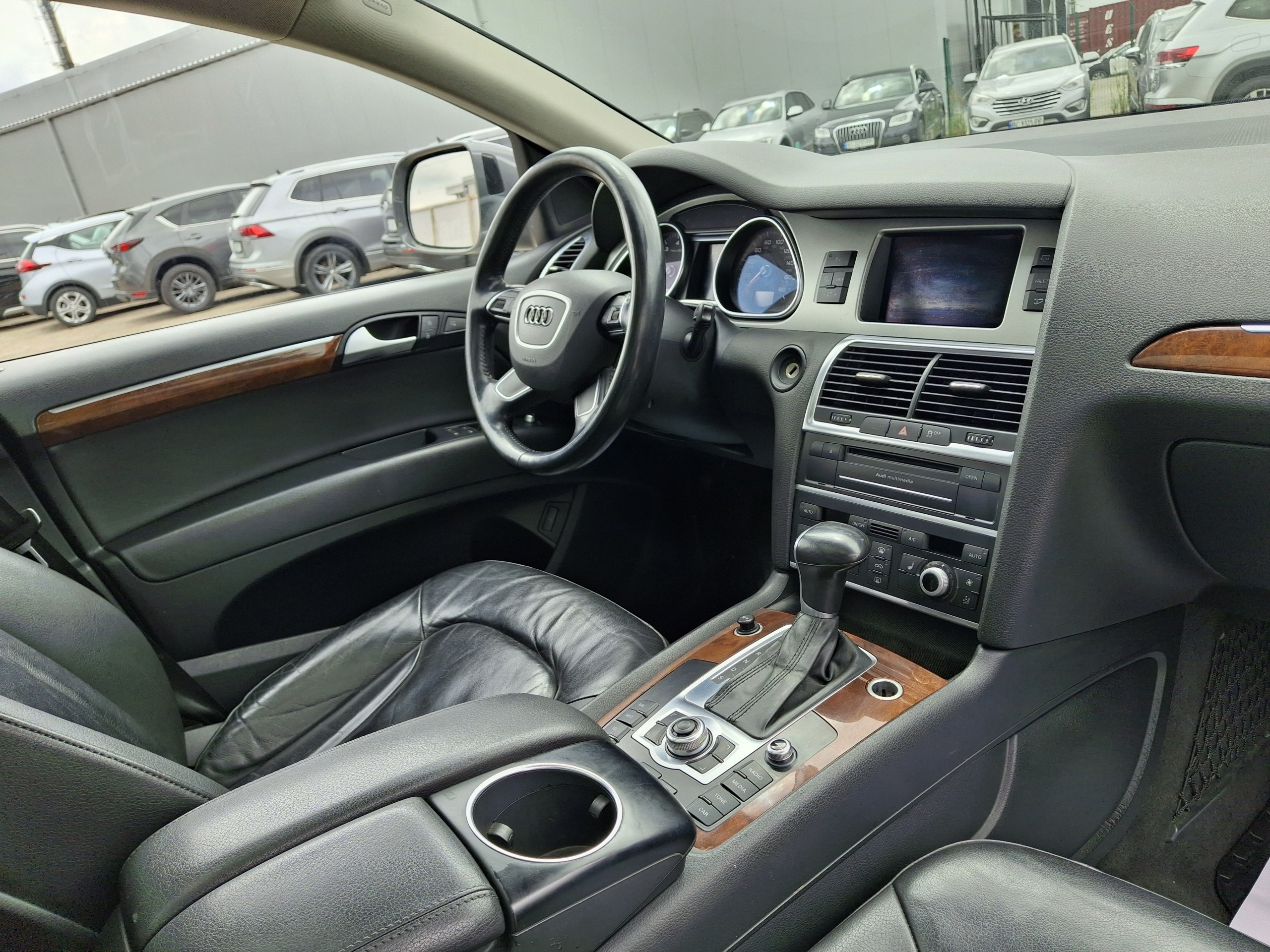 Audi-2