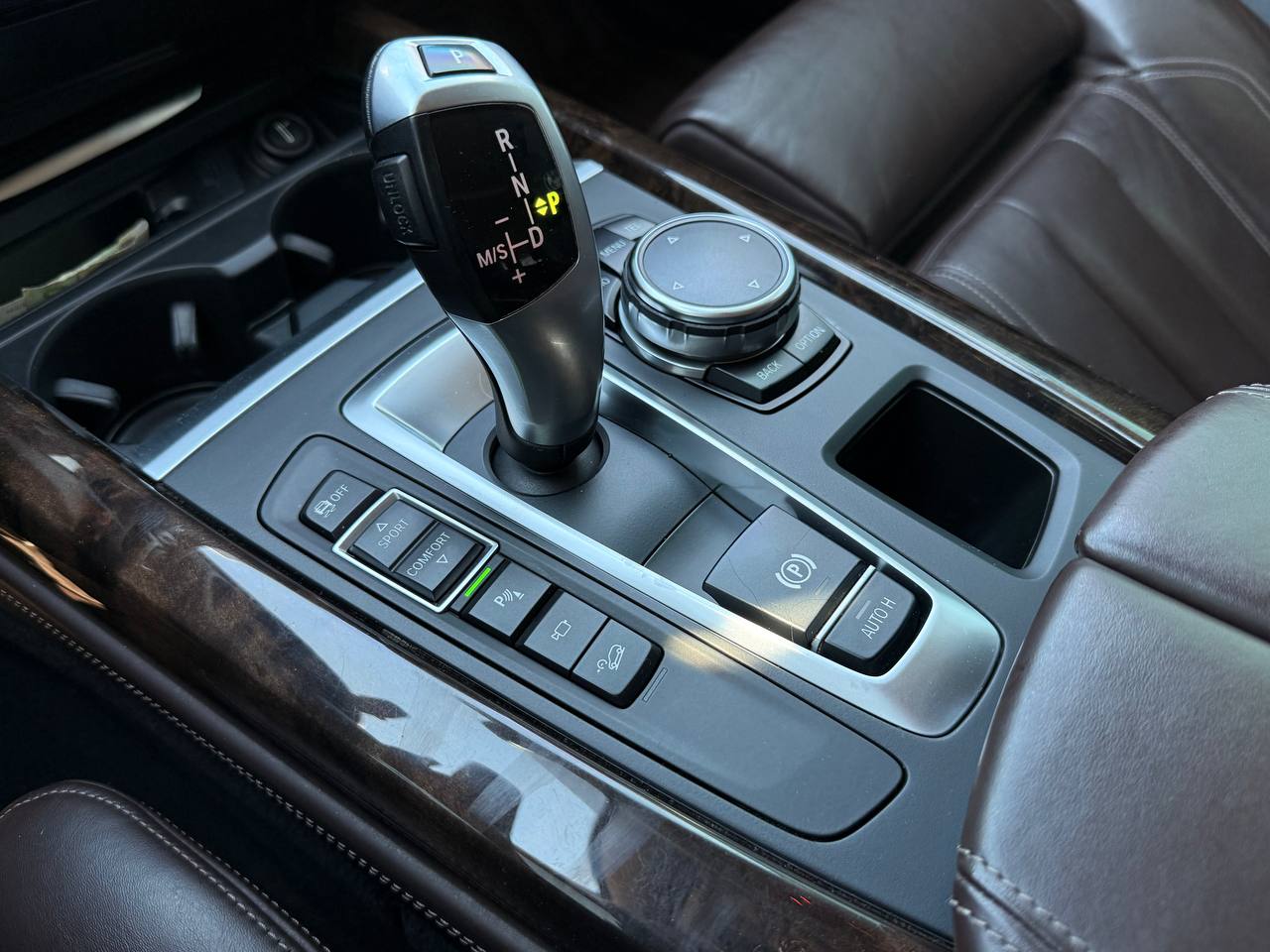 BMW-0