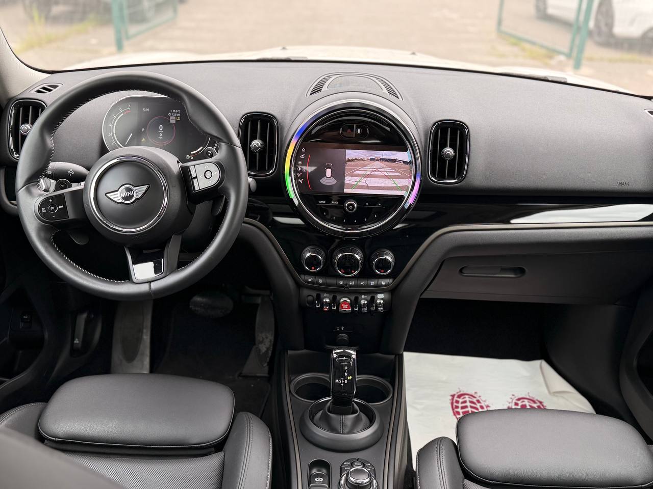 MINI-4