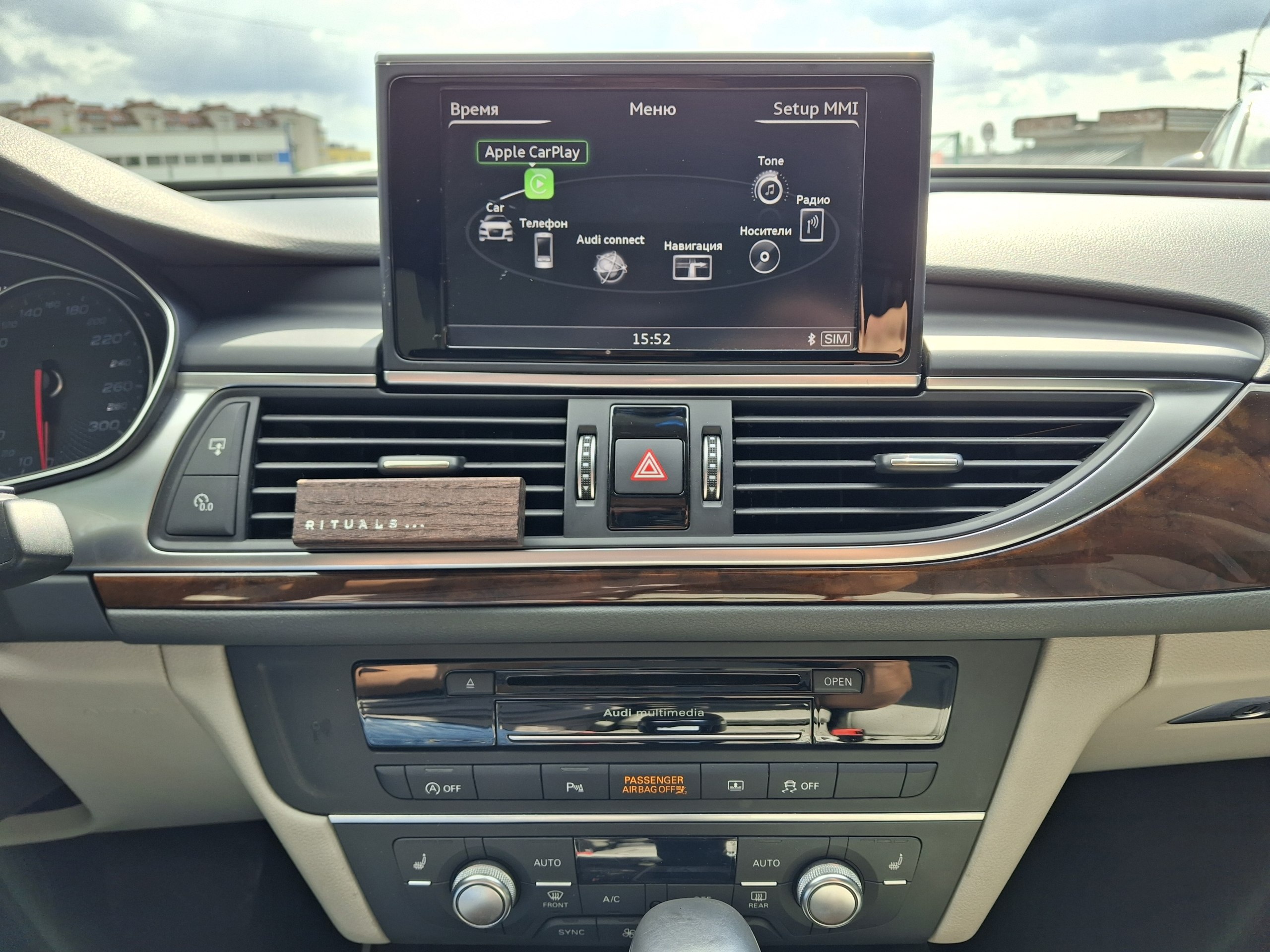 Audi-20