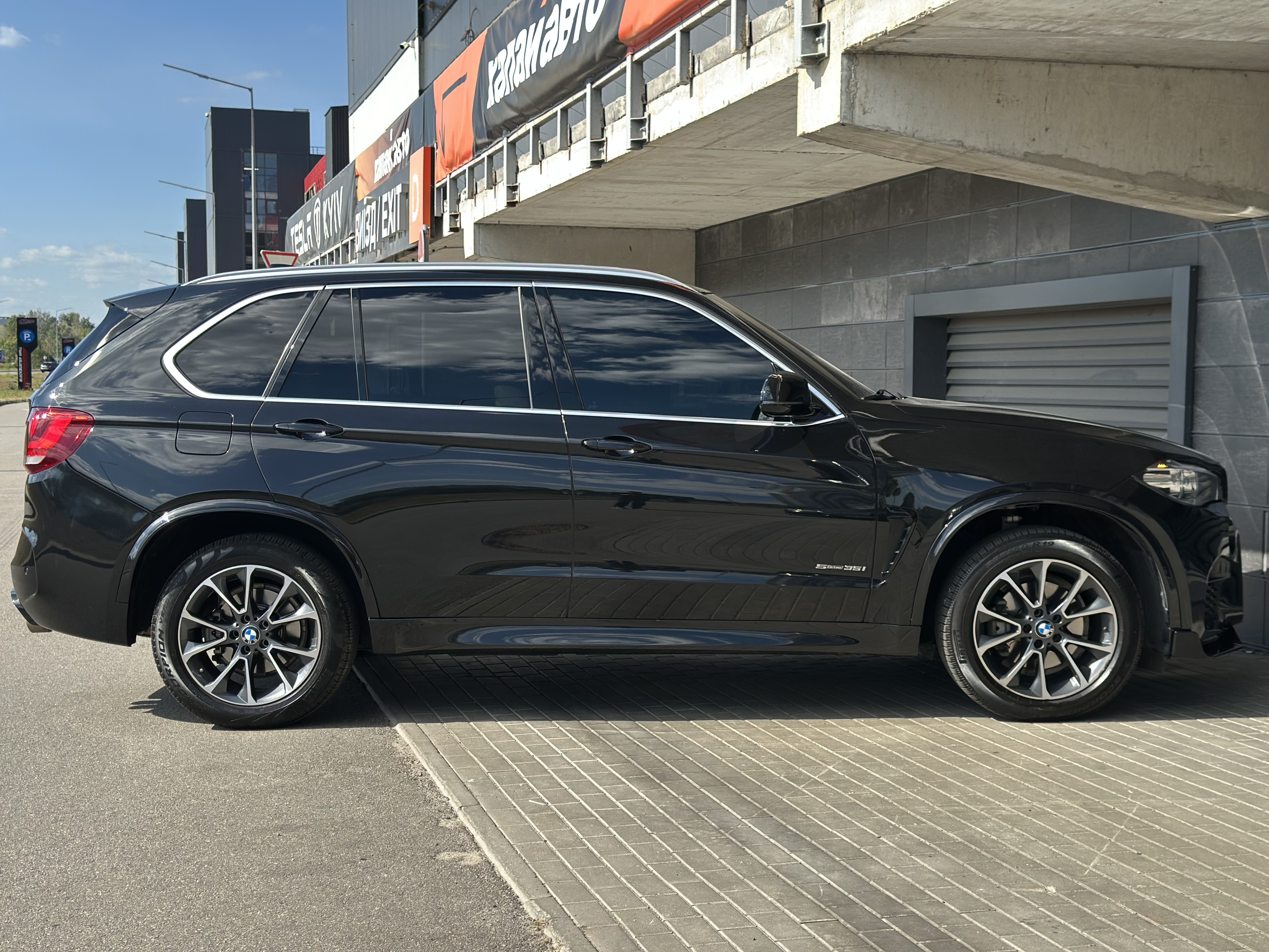 BMW-15