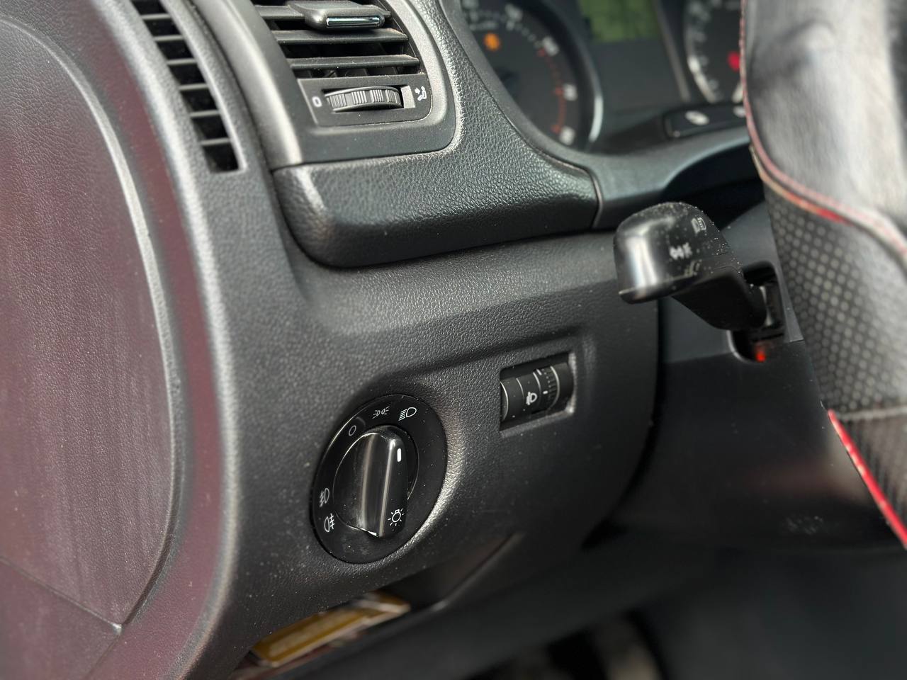 Skoda-0
