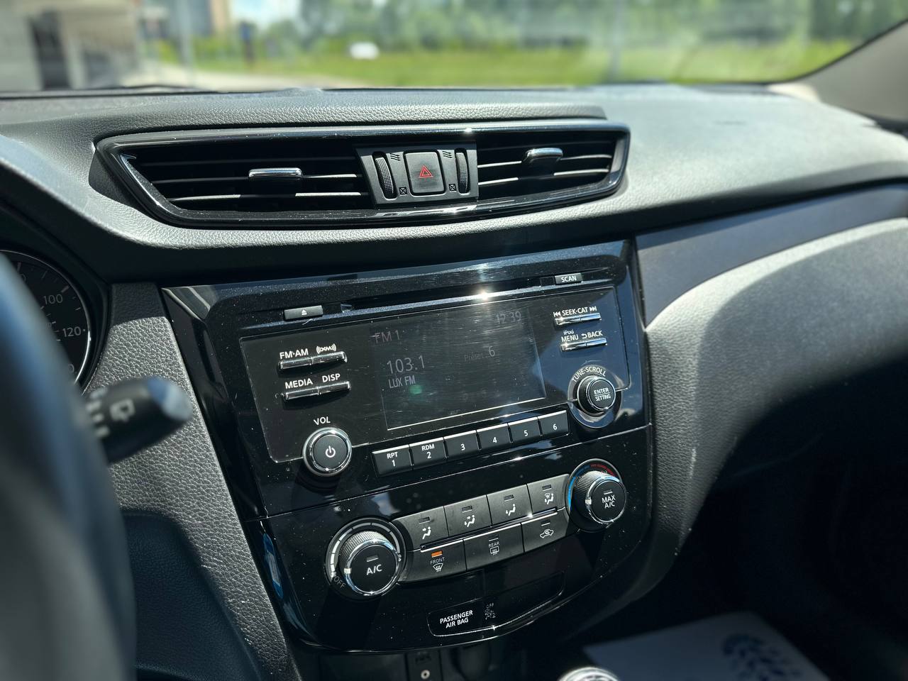 Nissan-10