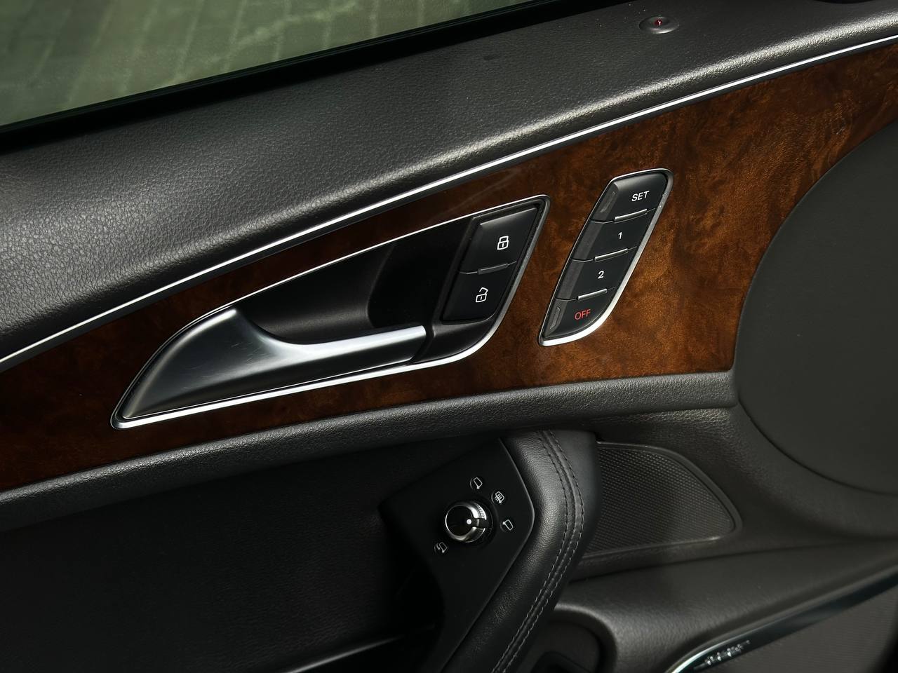 Audi-20