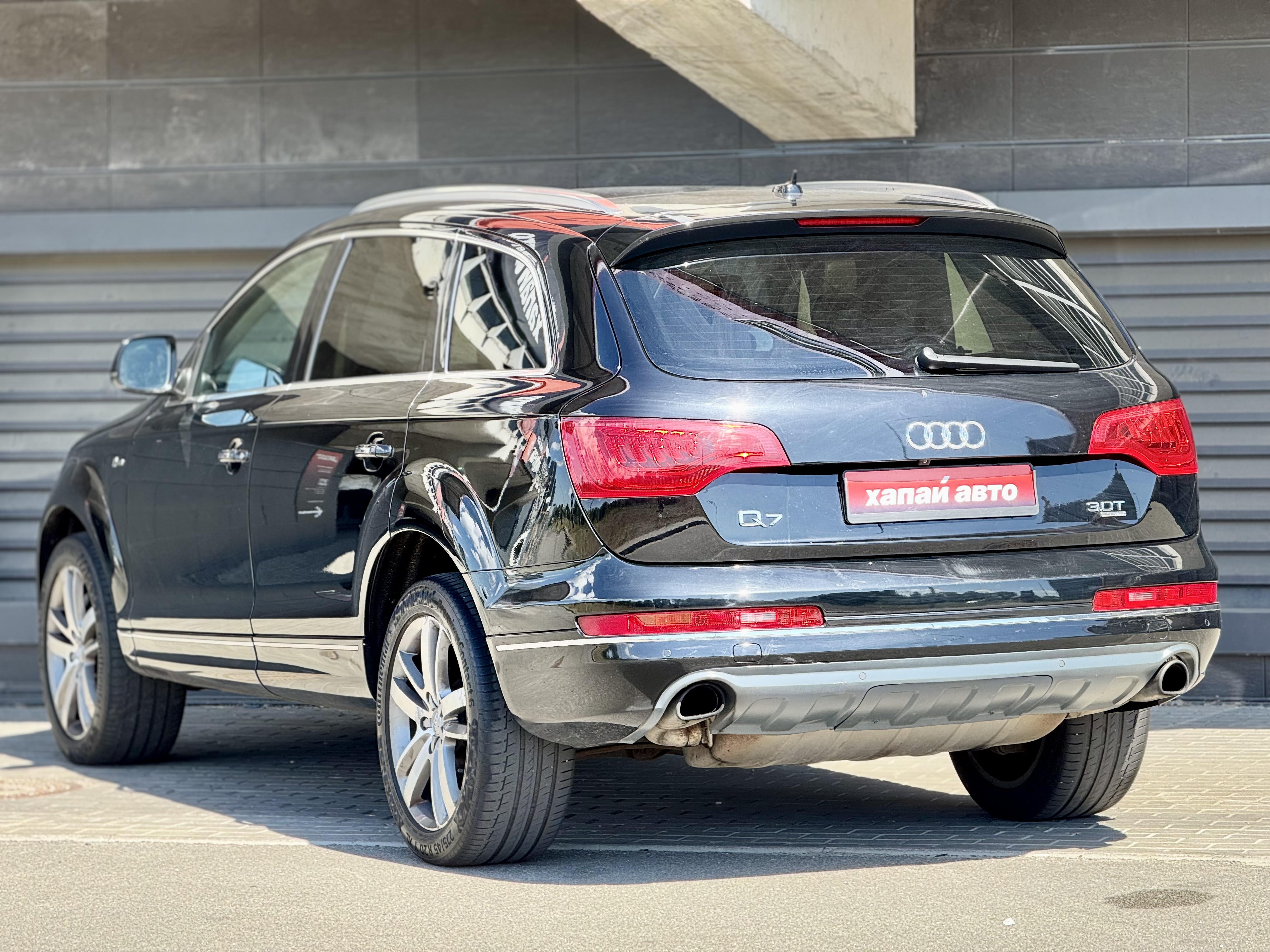 Audi-3