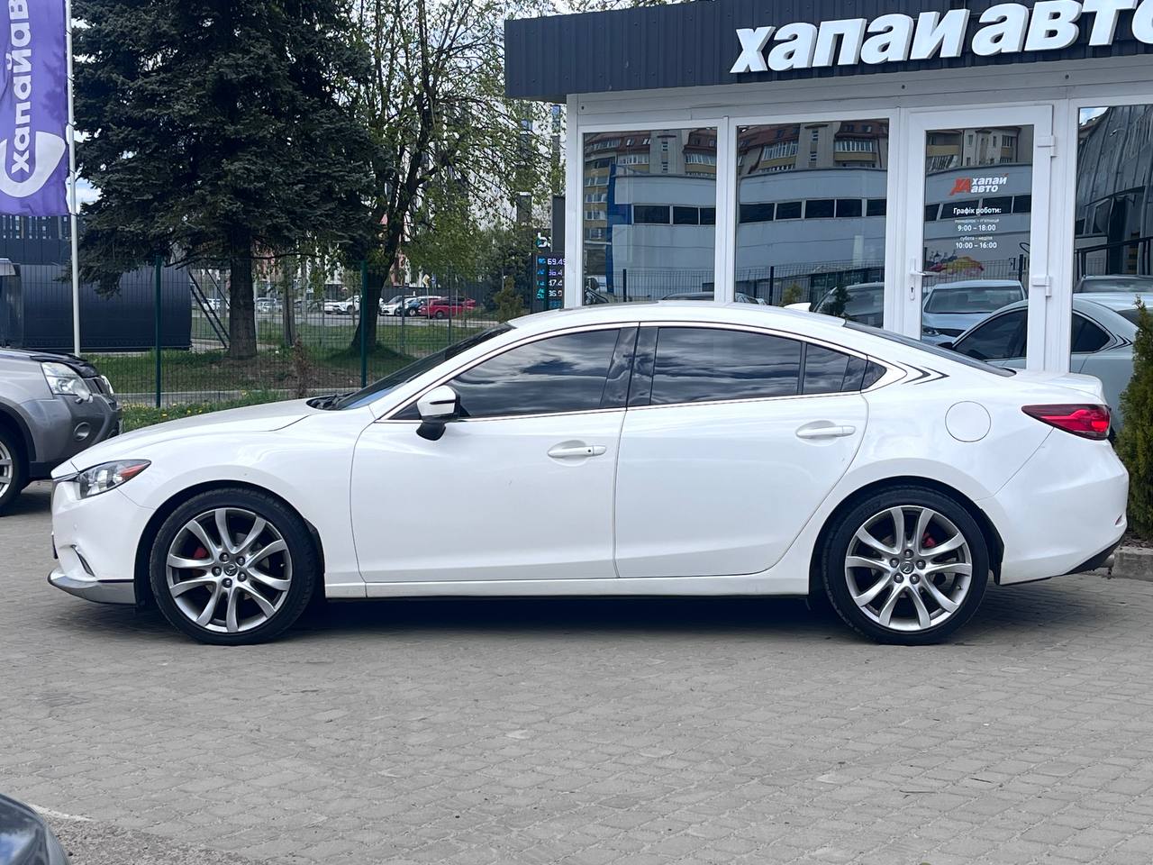 Mazda-8