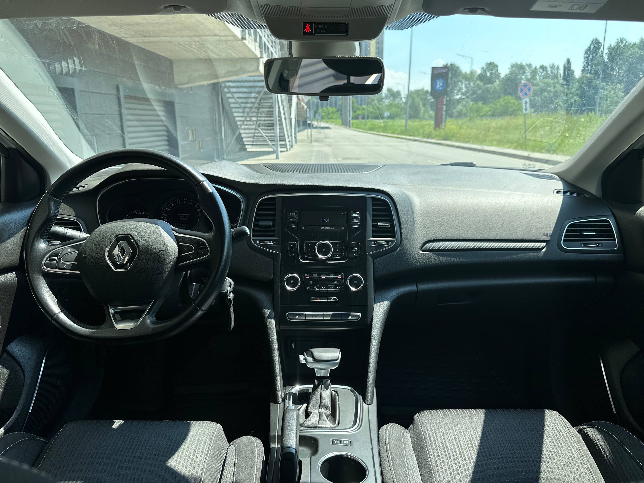 Renault-9