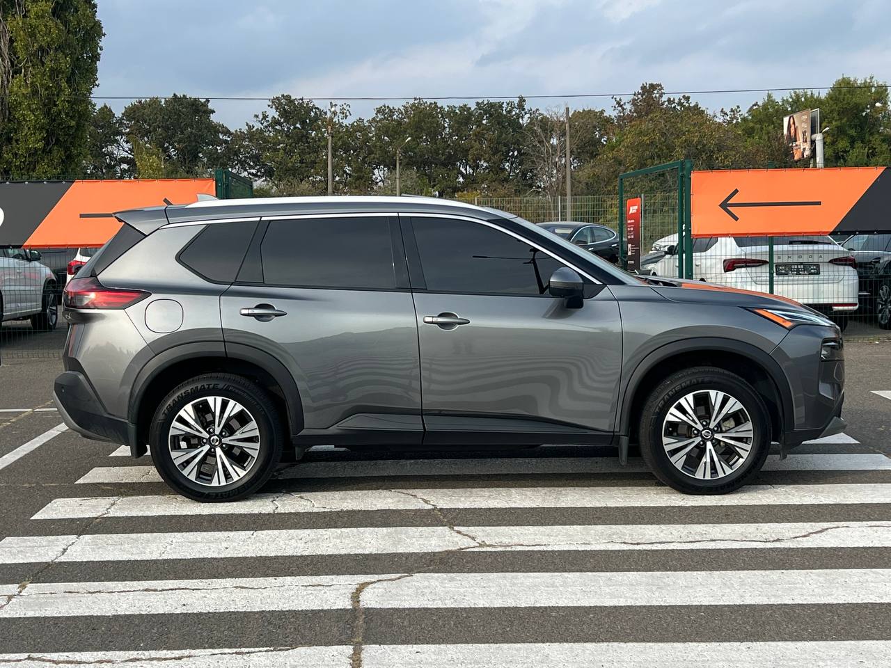 Nissan-16
