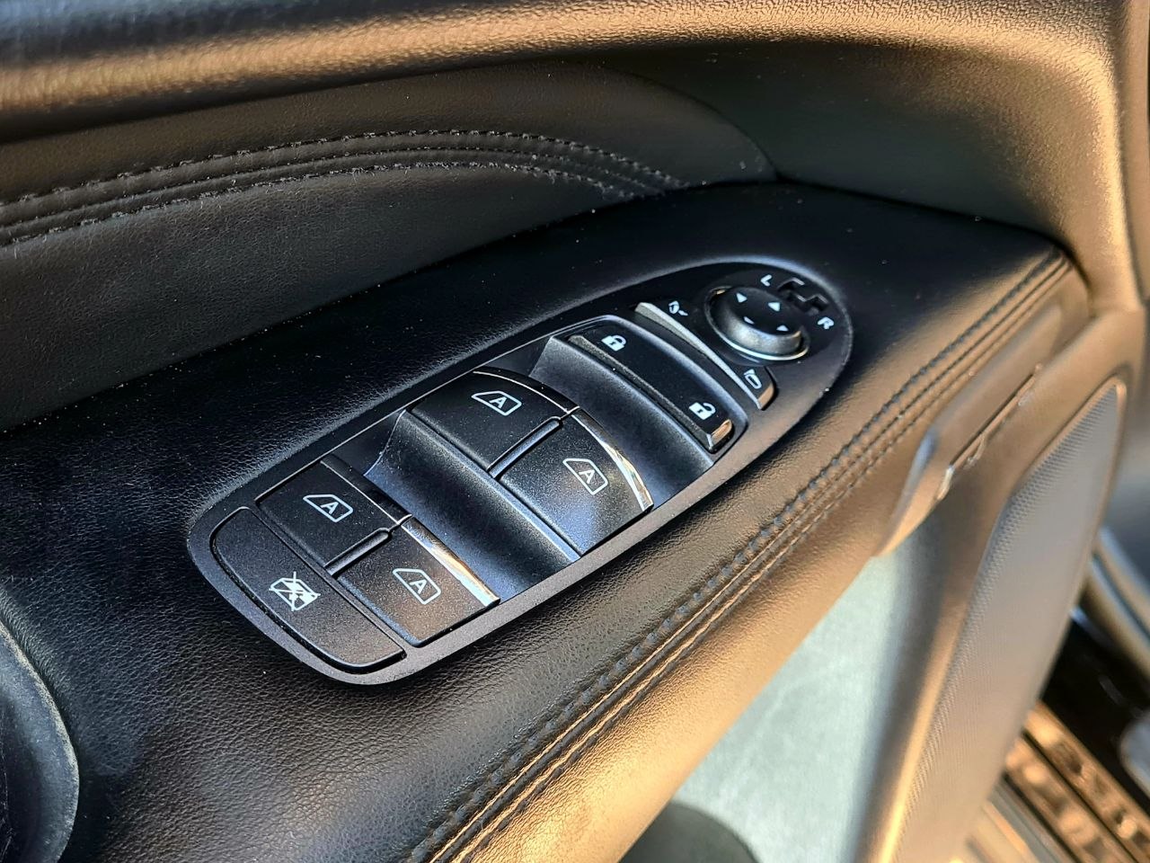 Infiniti-2