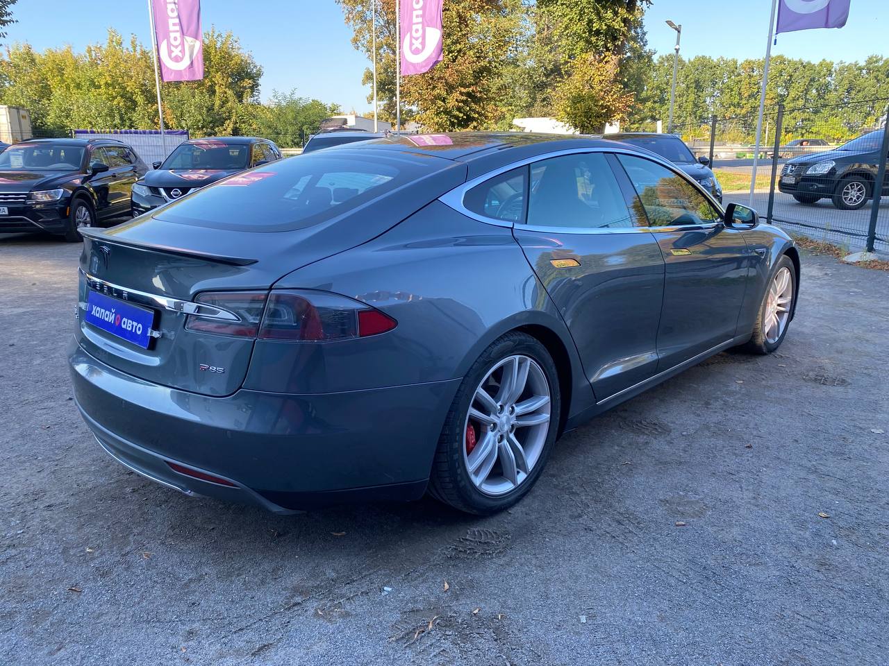 Tesla Model S 2014