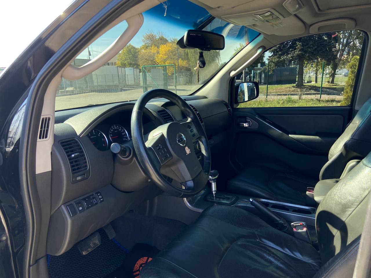 Nissan-13