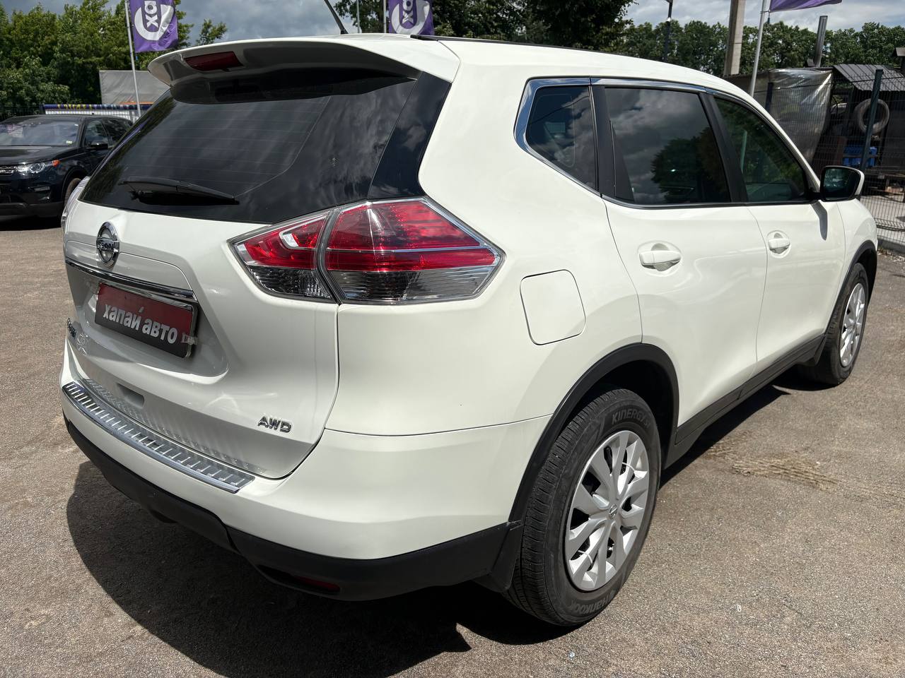 Nissan-3