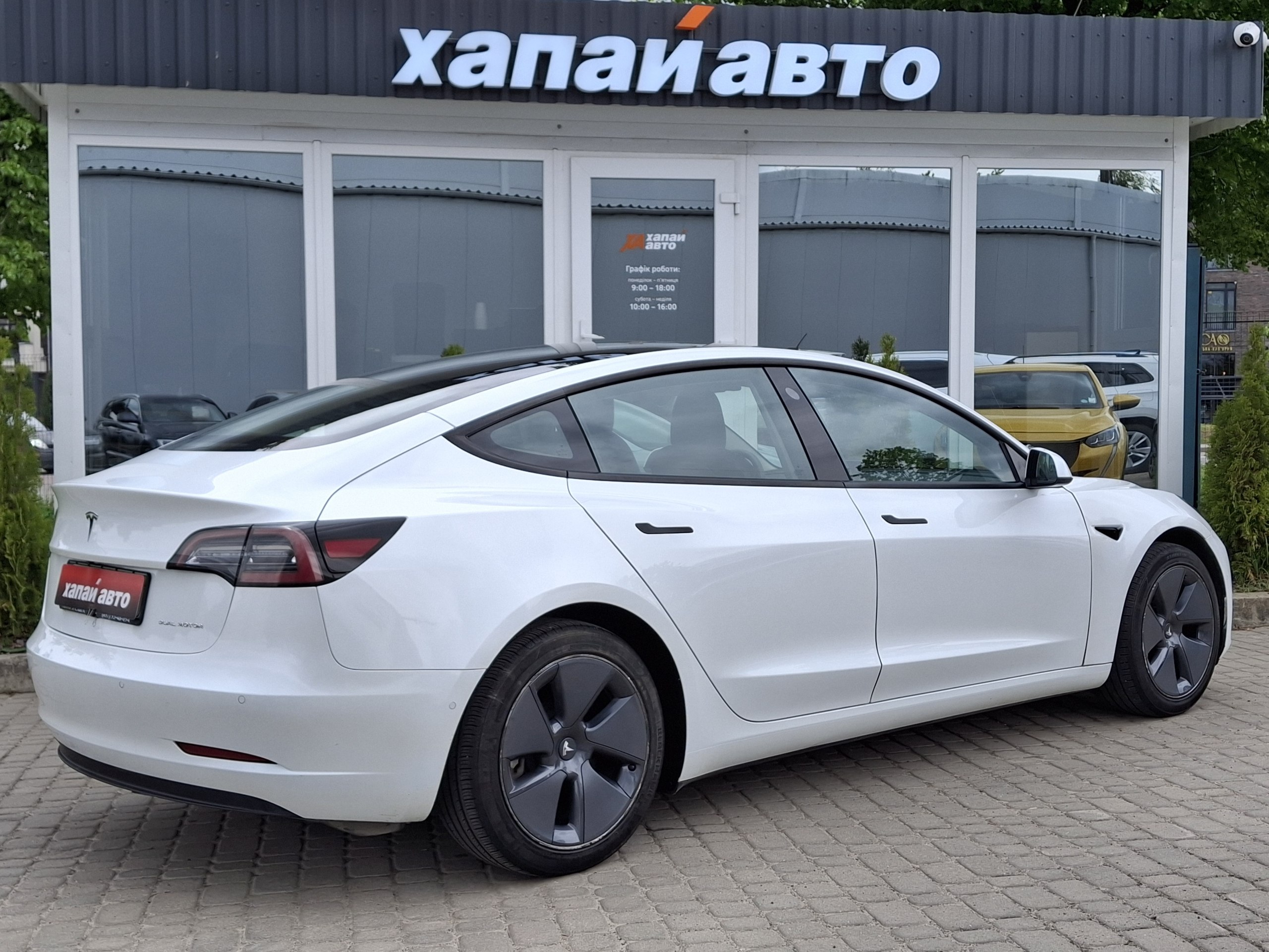 Tesla-9