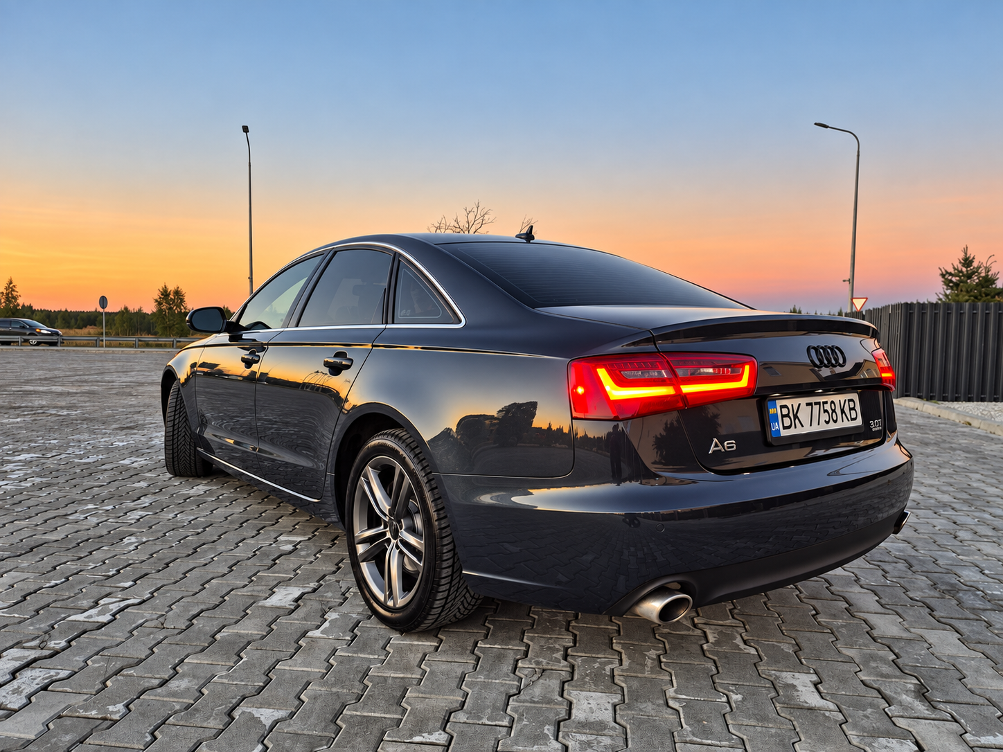 Audi-6