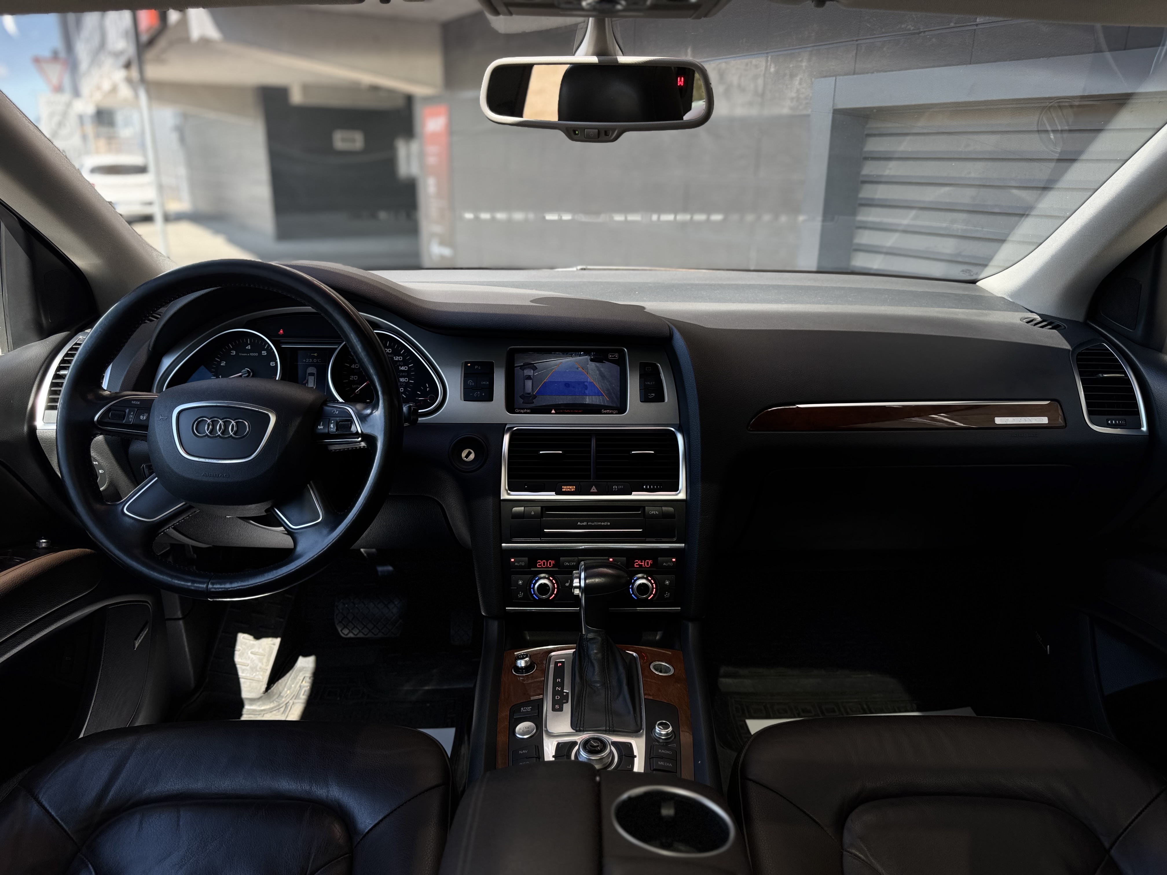 Audi-11