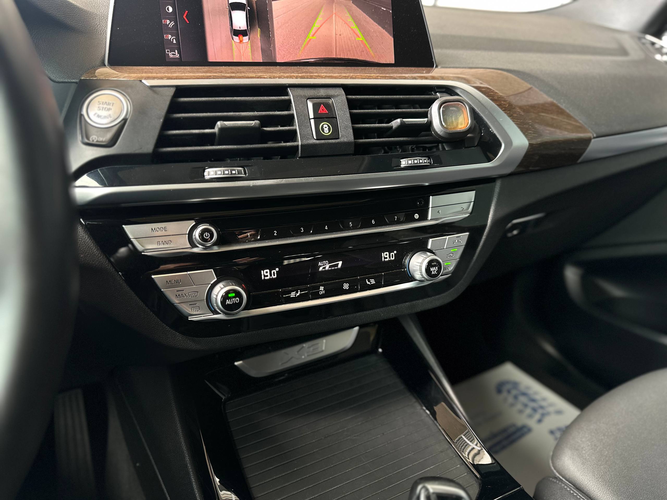 BMW-19