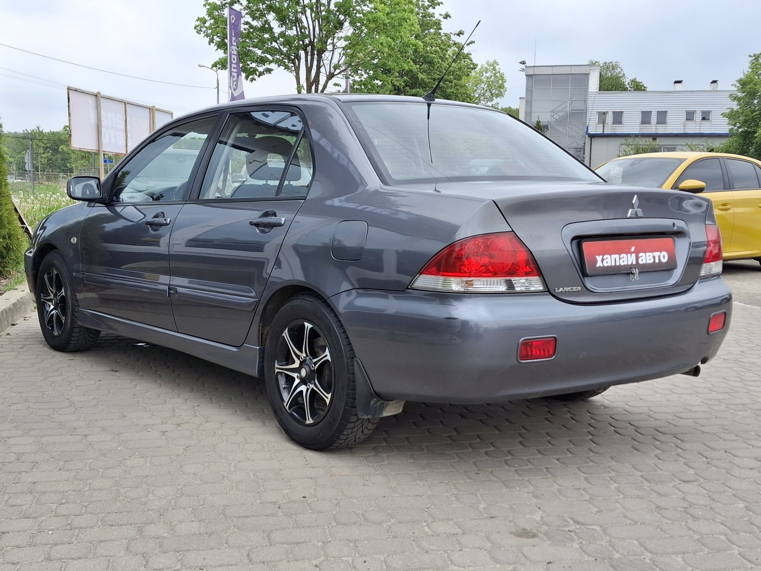 Mitsubishi-13