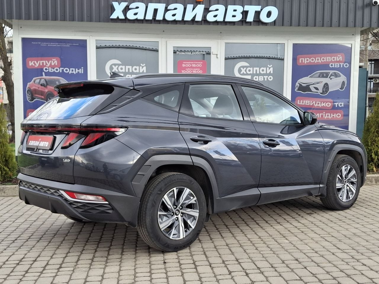 Hyundai-3