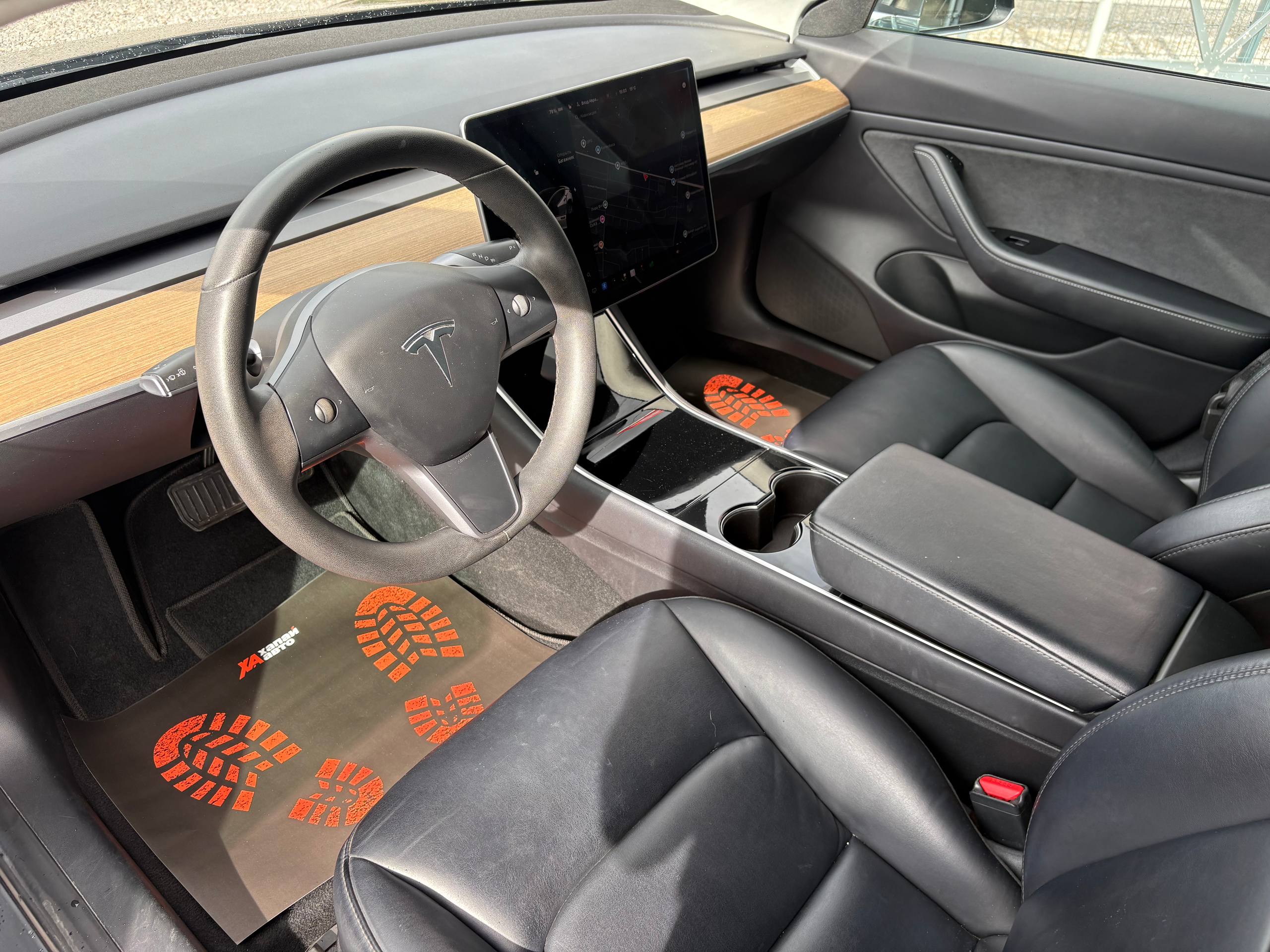 Tesla-1