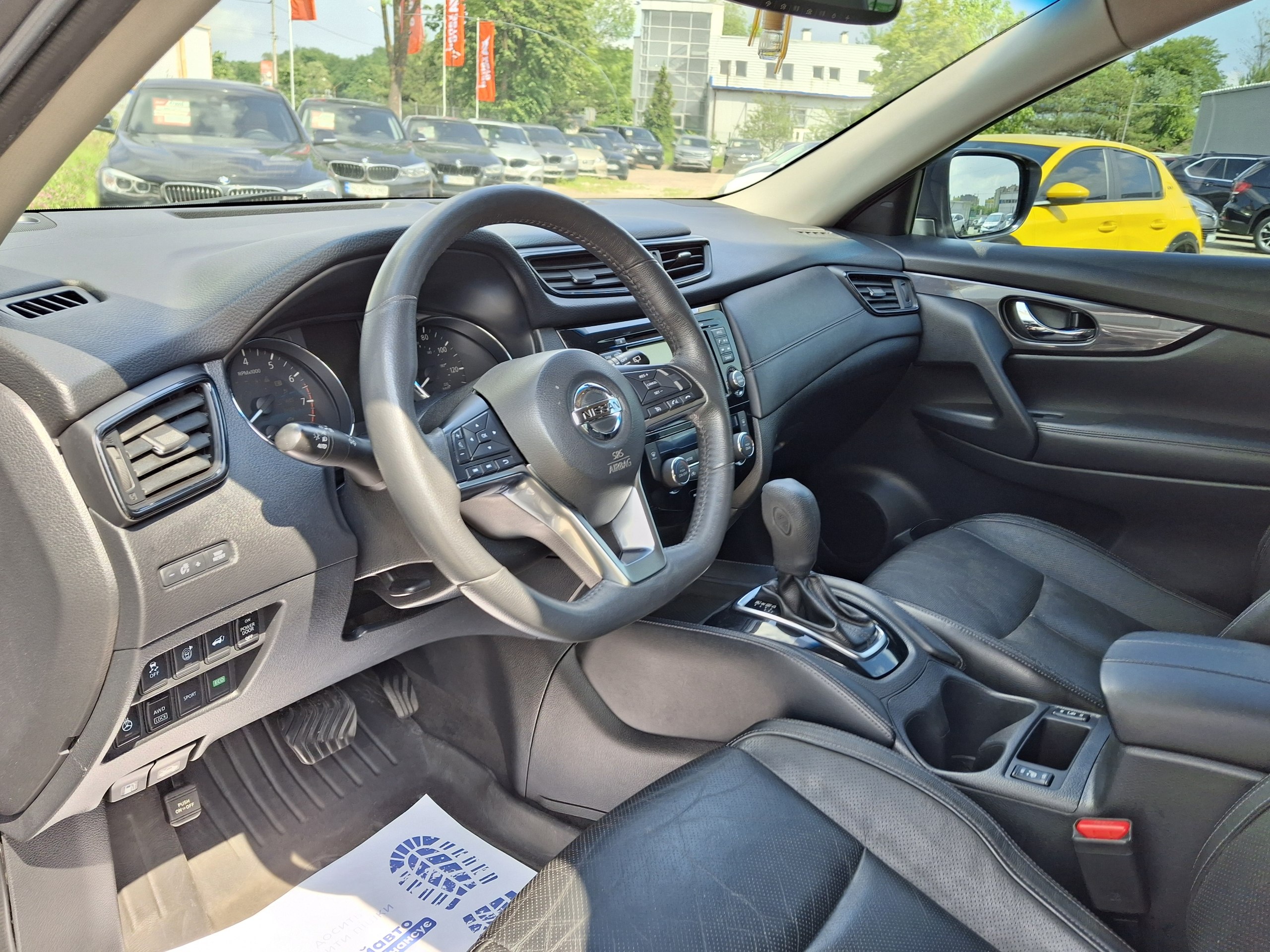 Nissan-19