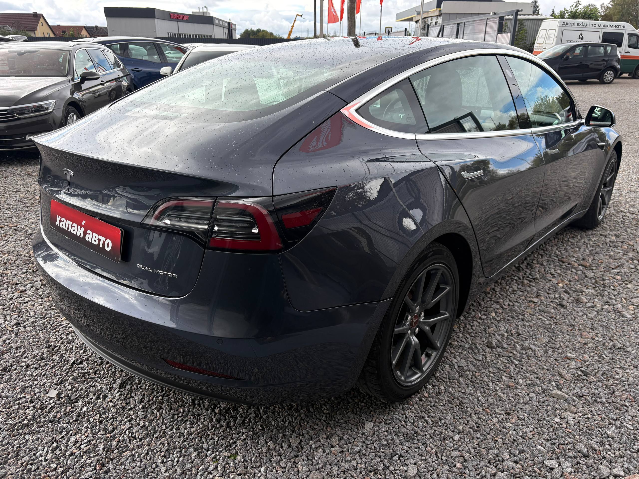 Tesla-10