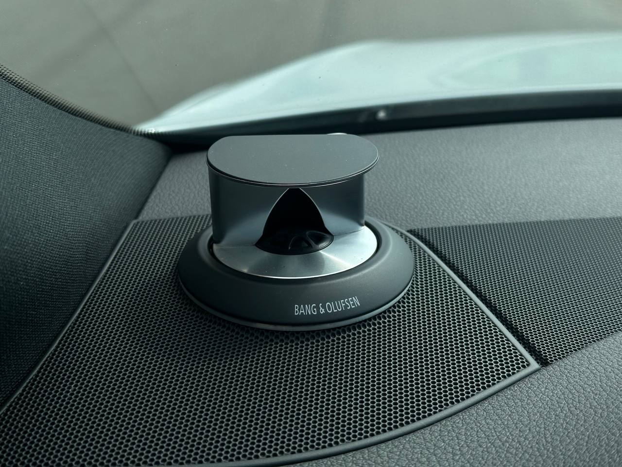 Audi-21