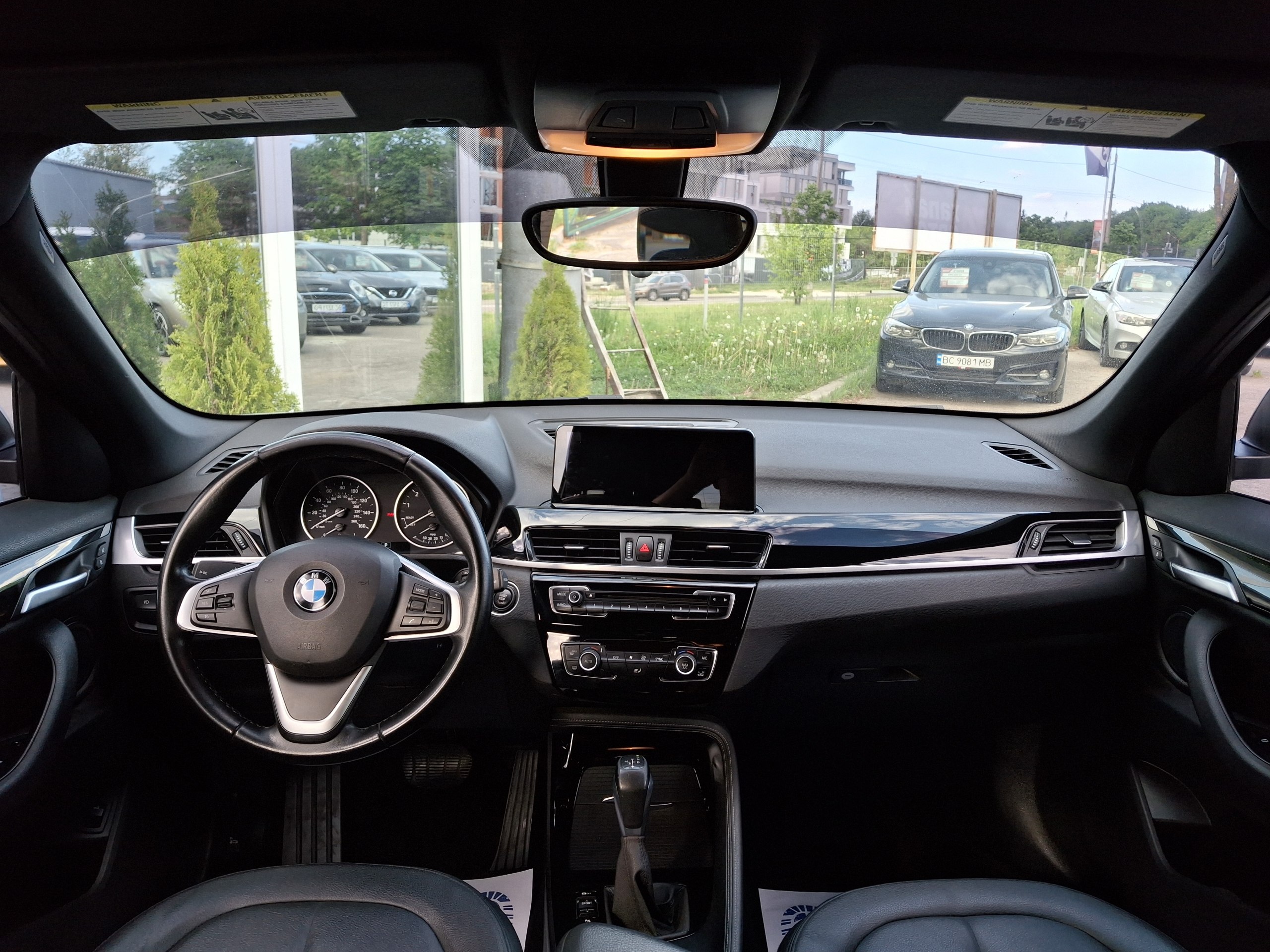 BMW-12