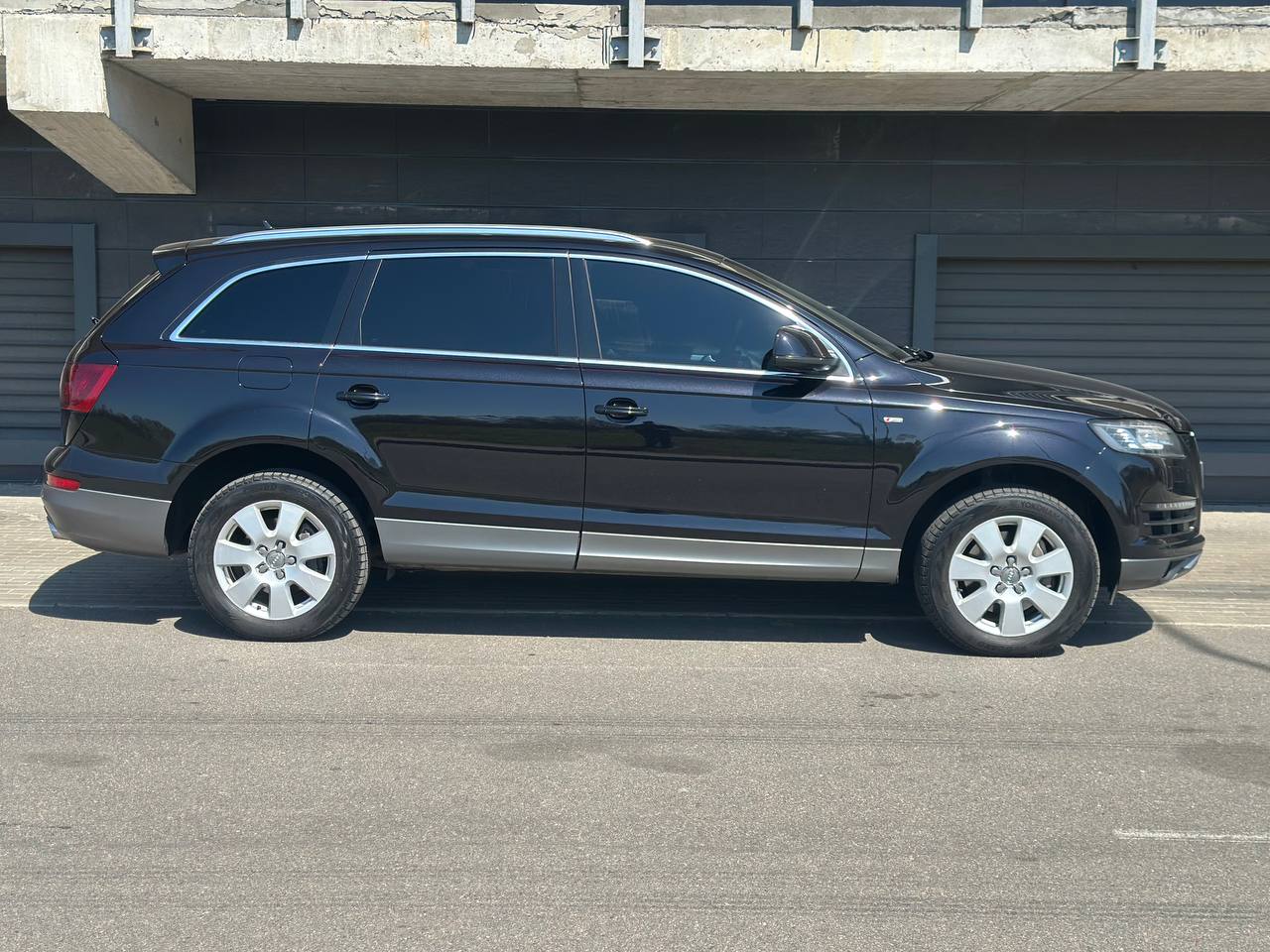 Audi-8