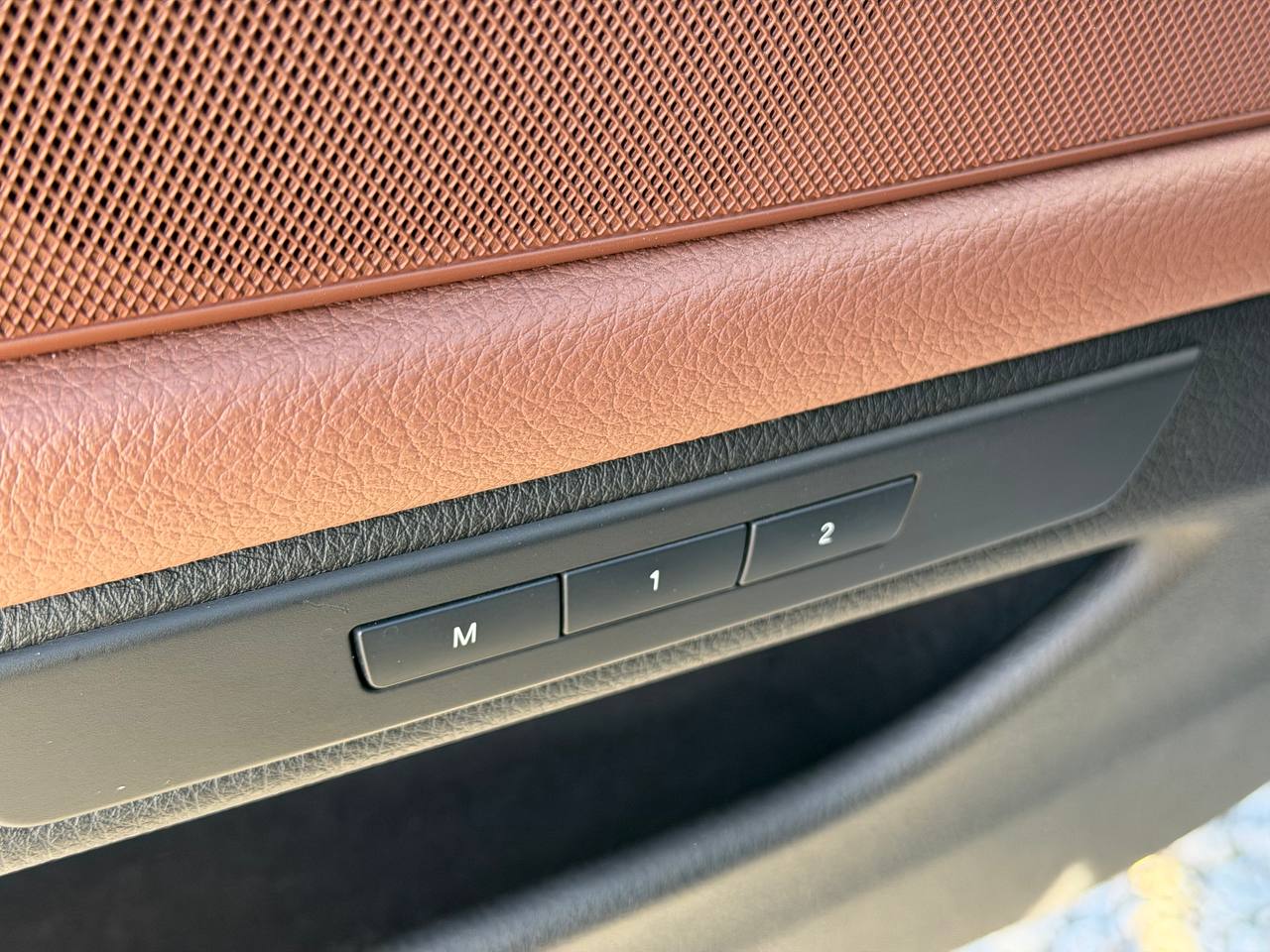 BMW-1