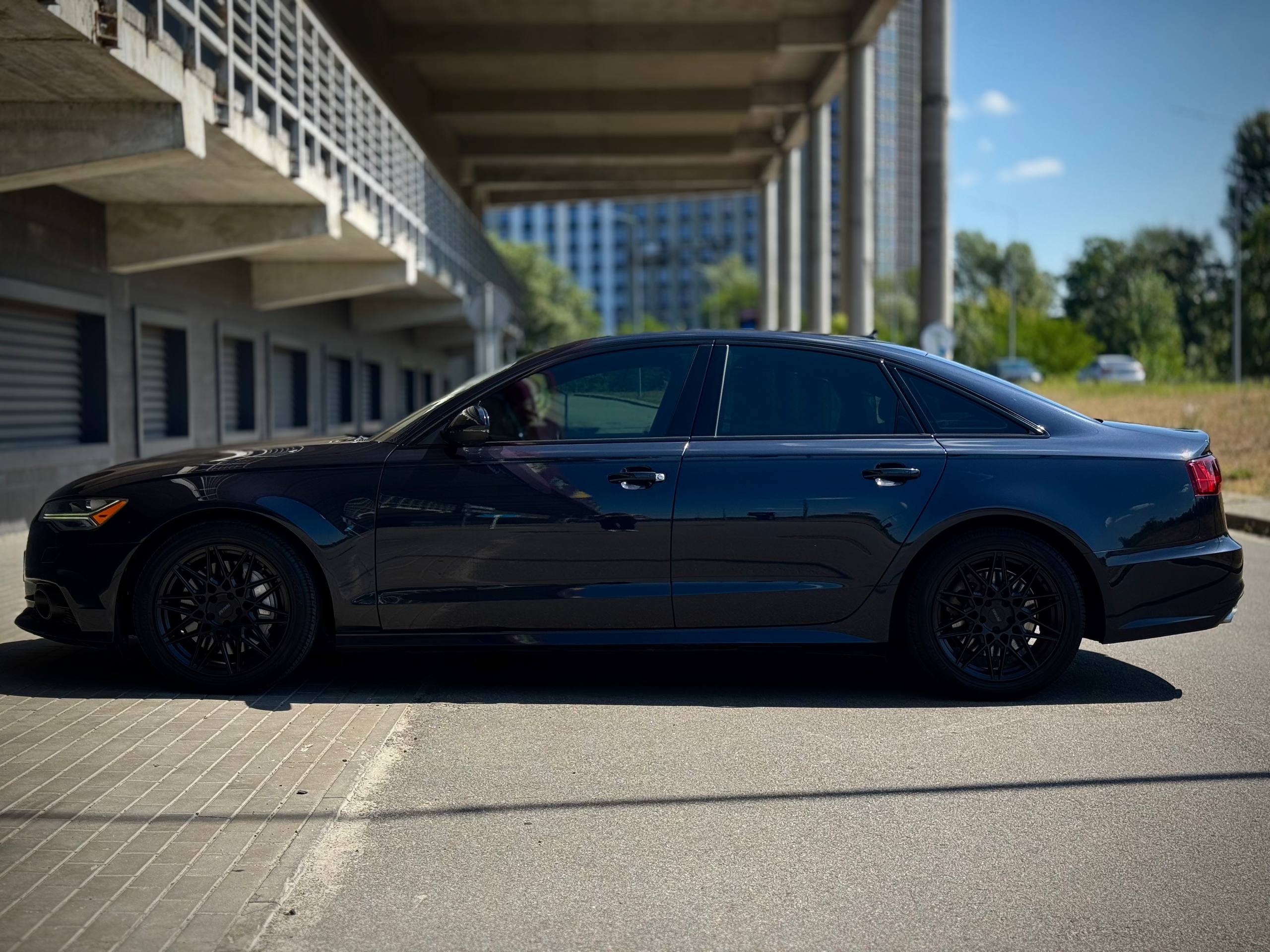 Audi-3