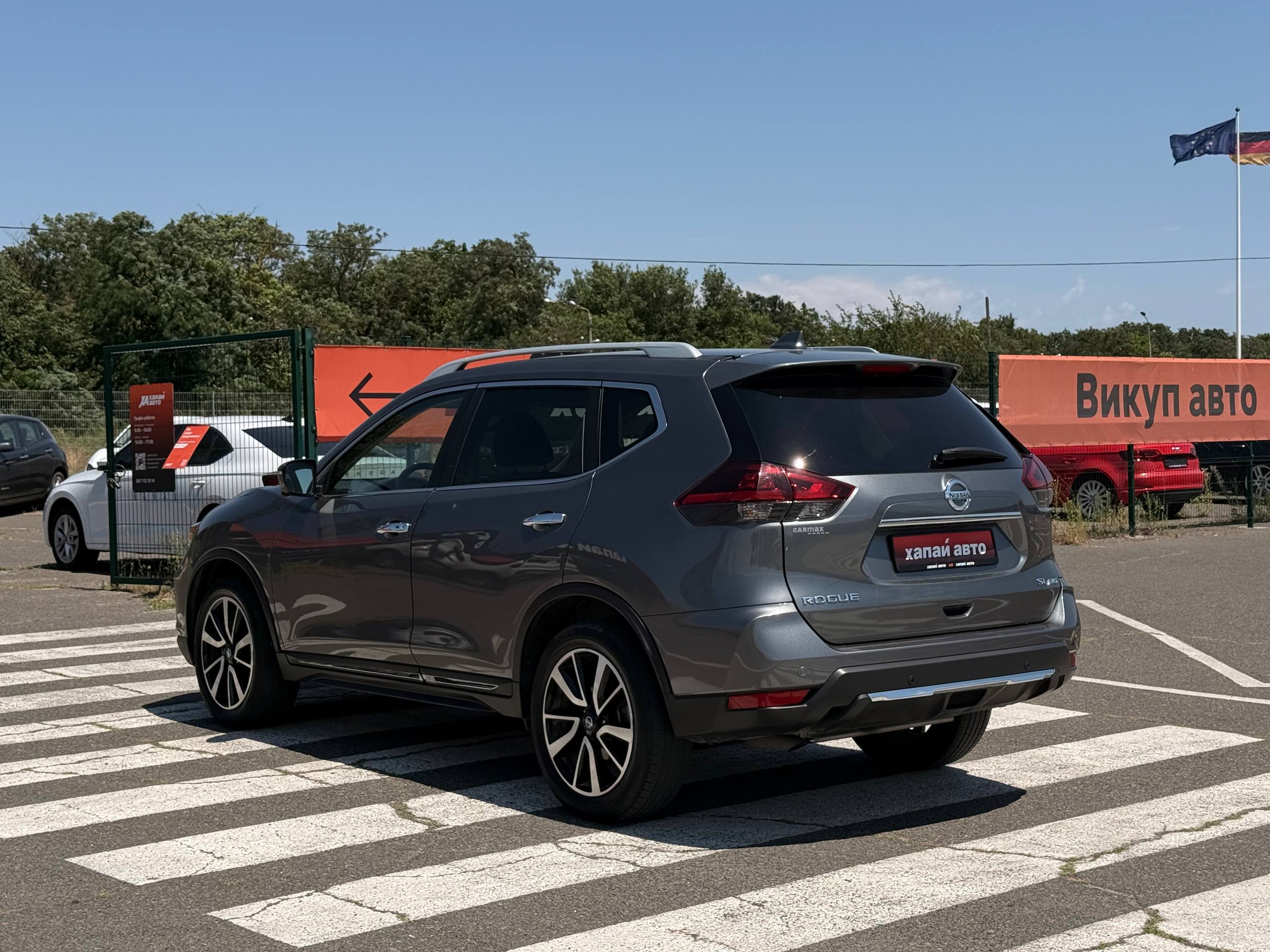 Nissan-21
