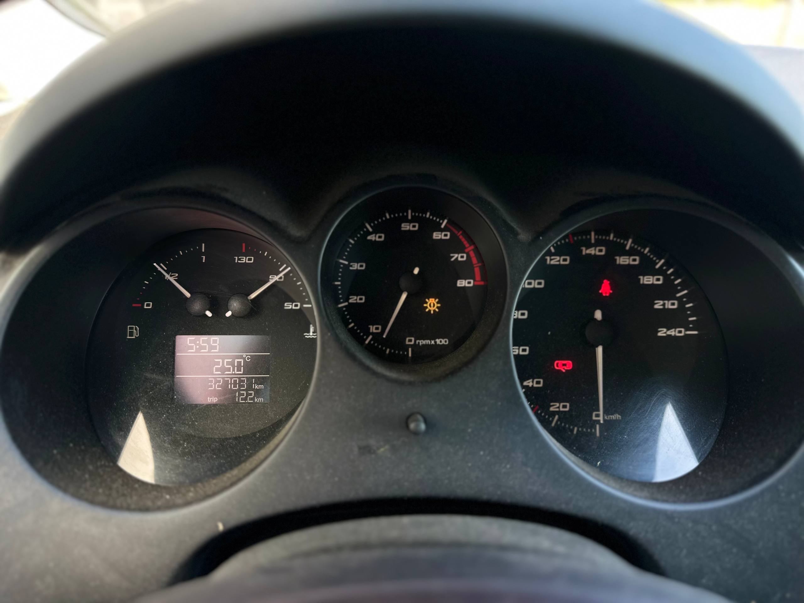 SEAT-10